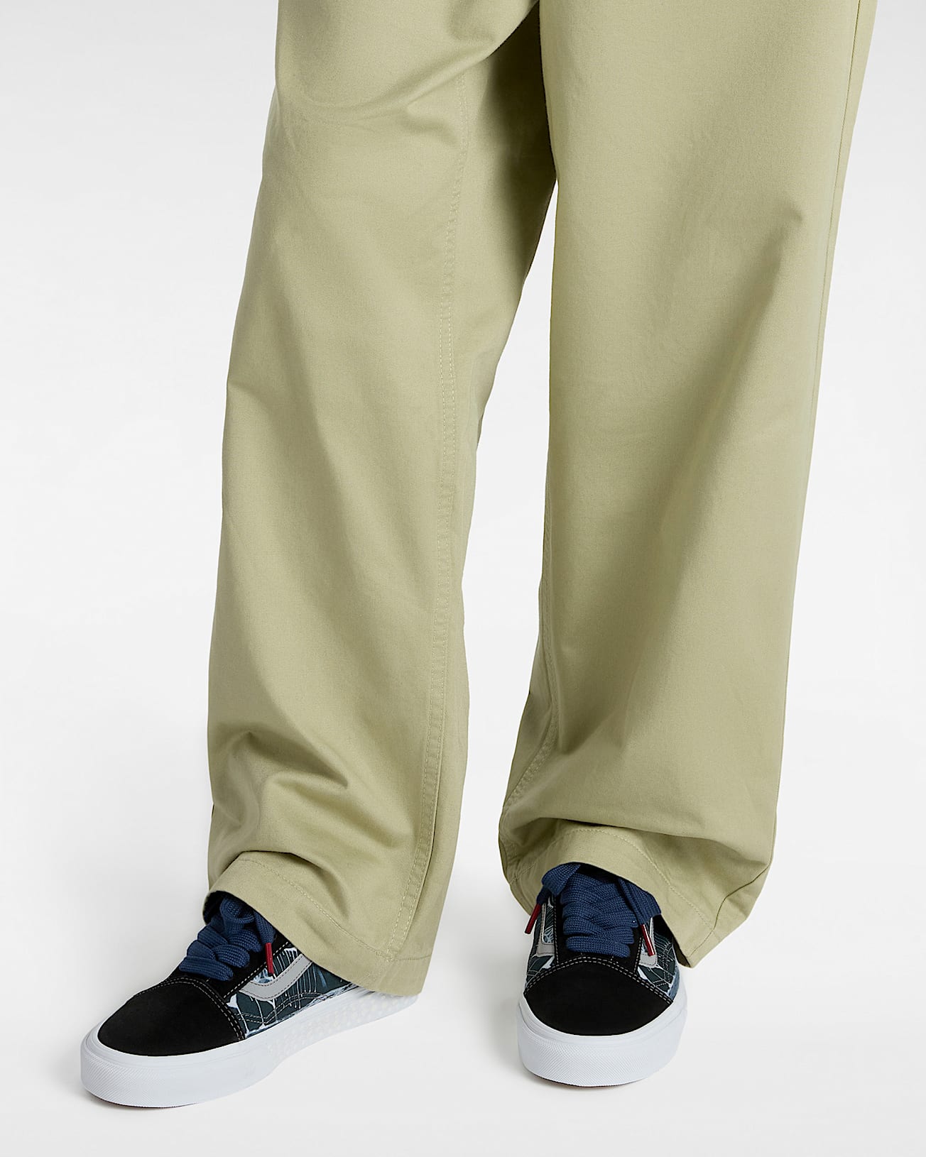 Zapatillas Old Skool VANS Negro ALT4