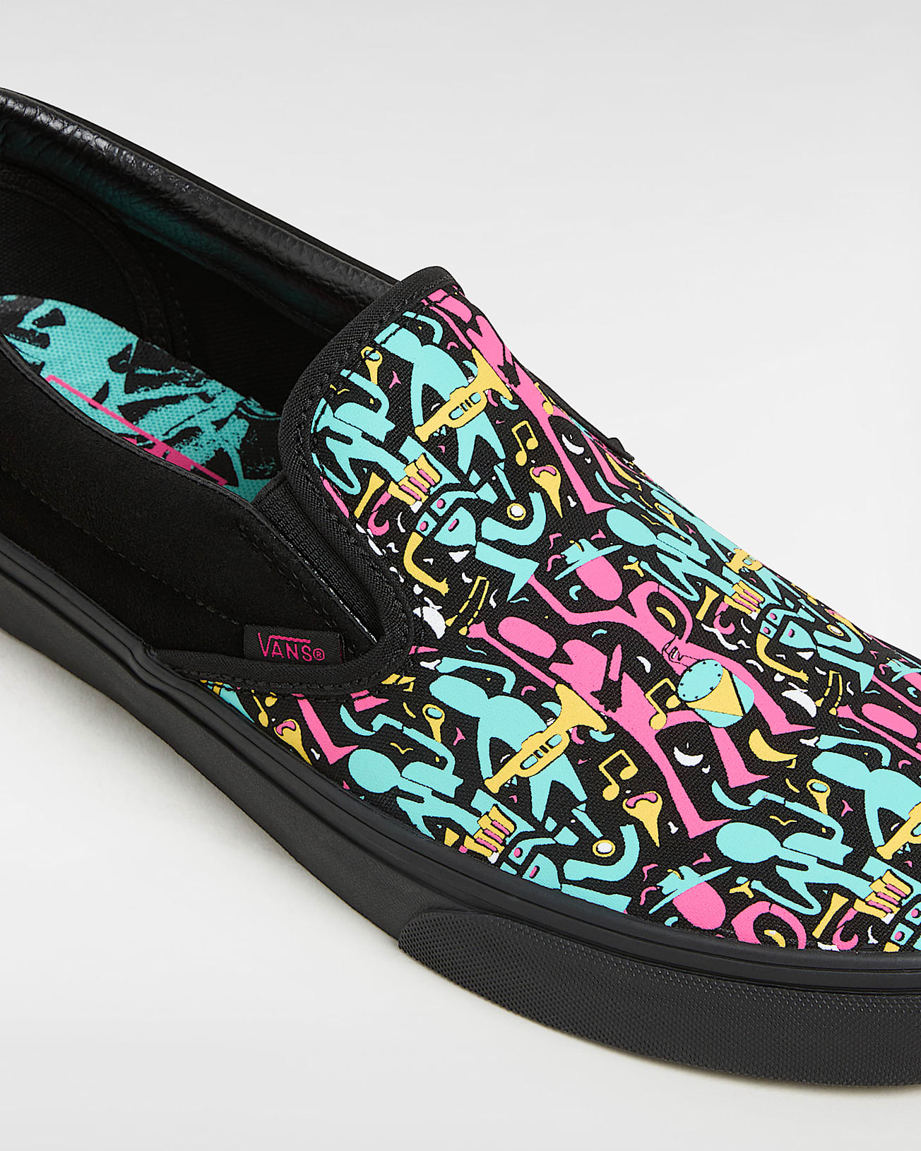 Classic SlipOn Shoes VANS Black ALT3