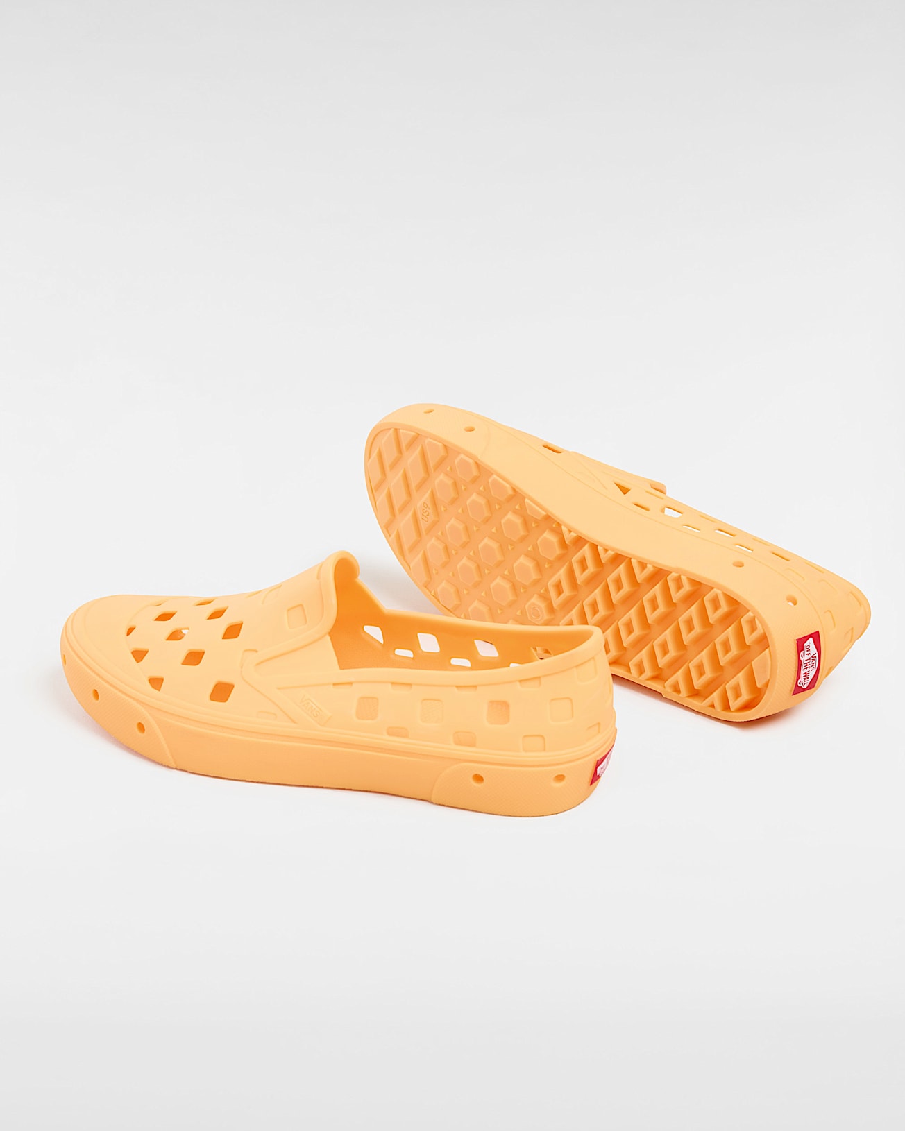 Chaussures SlipOn TRK VANS Orange ALT2
