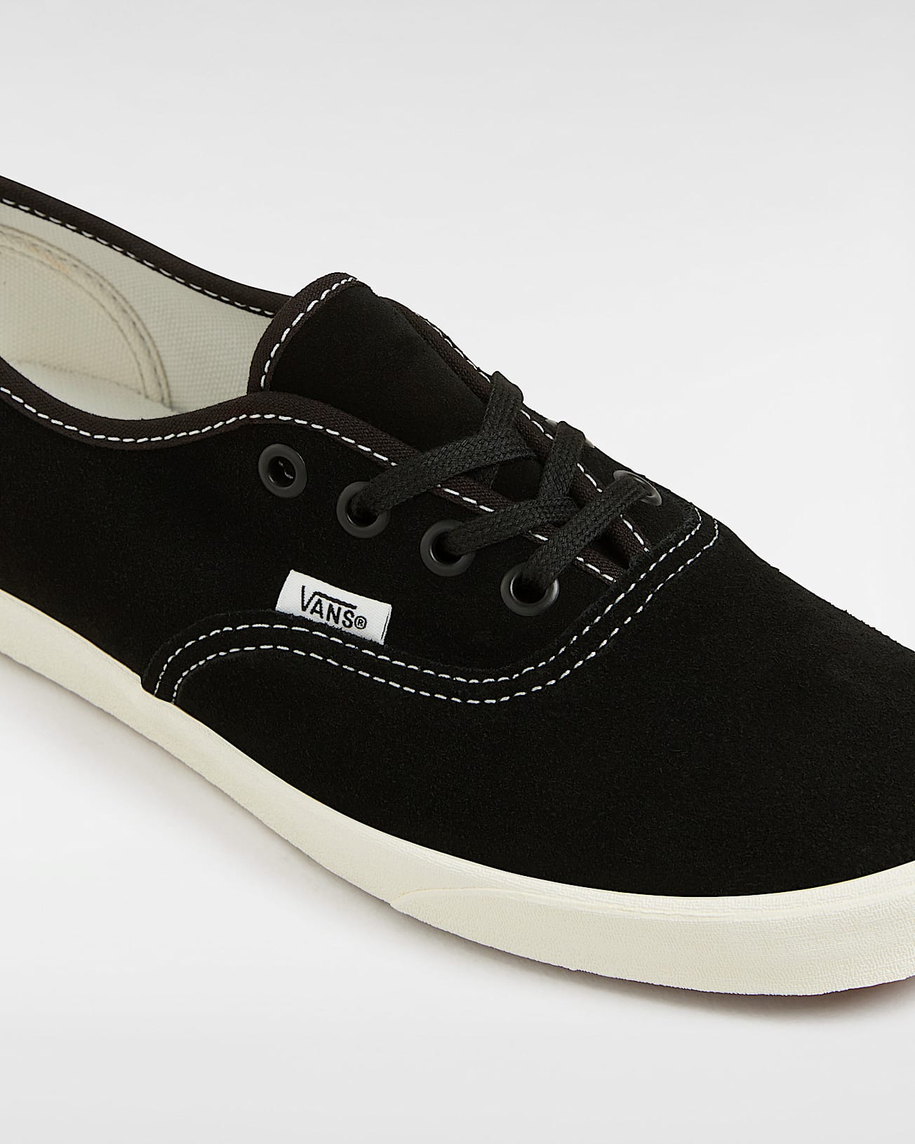 Chaussures en daim Authentic Lowpro VANS Noir ALT3
