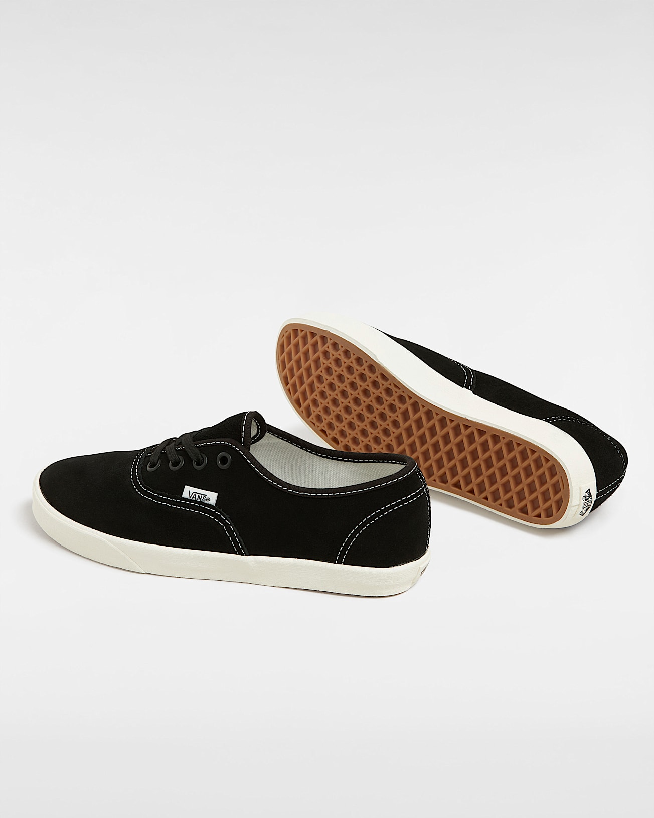 Chaussures en daim Authentic Lowpro VANS Noir ALT2