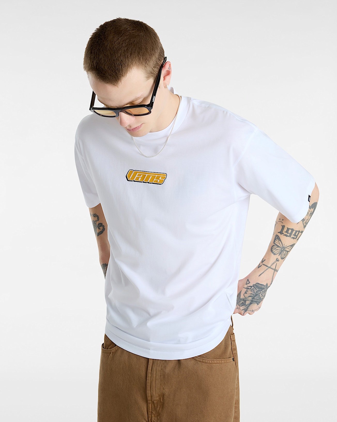 Retro V TShirt VANS White ALT2