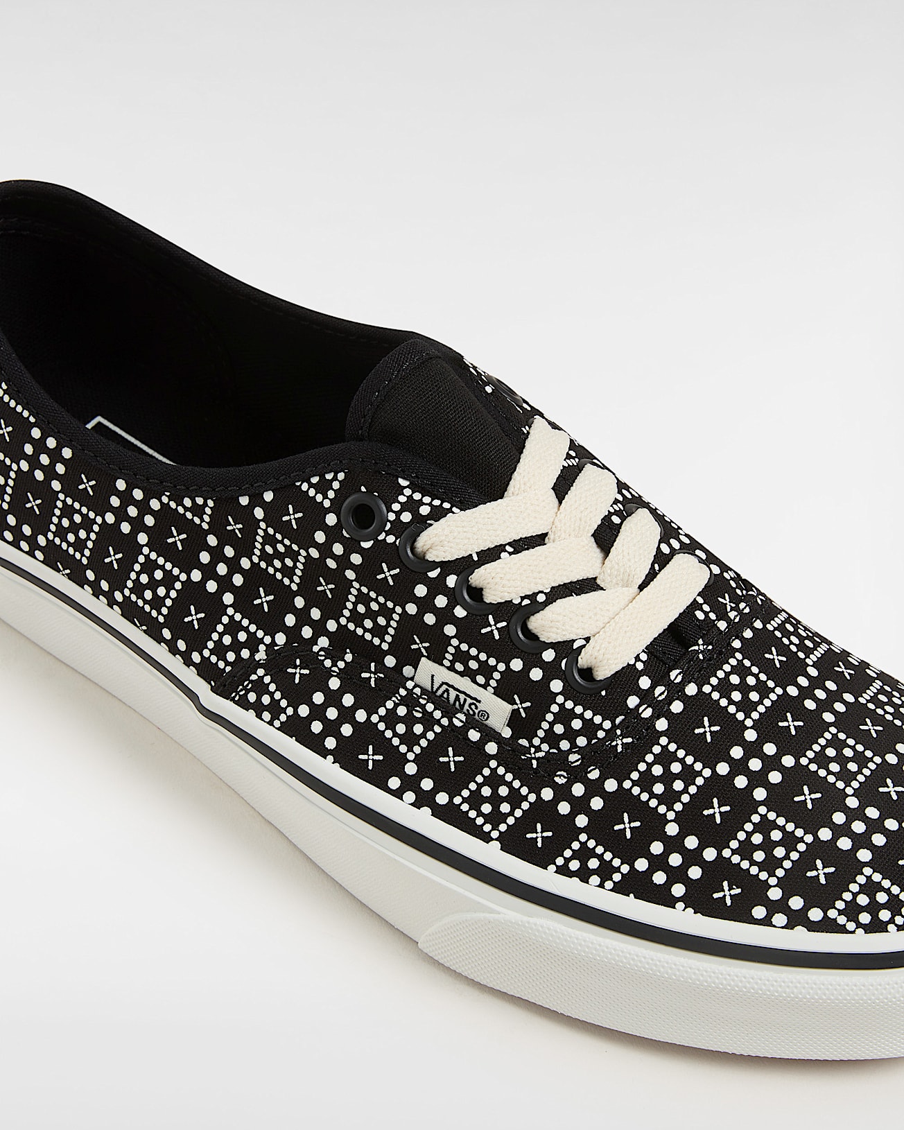 Chaussures Authentic VANS Noir ALT3