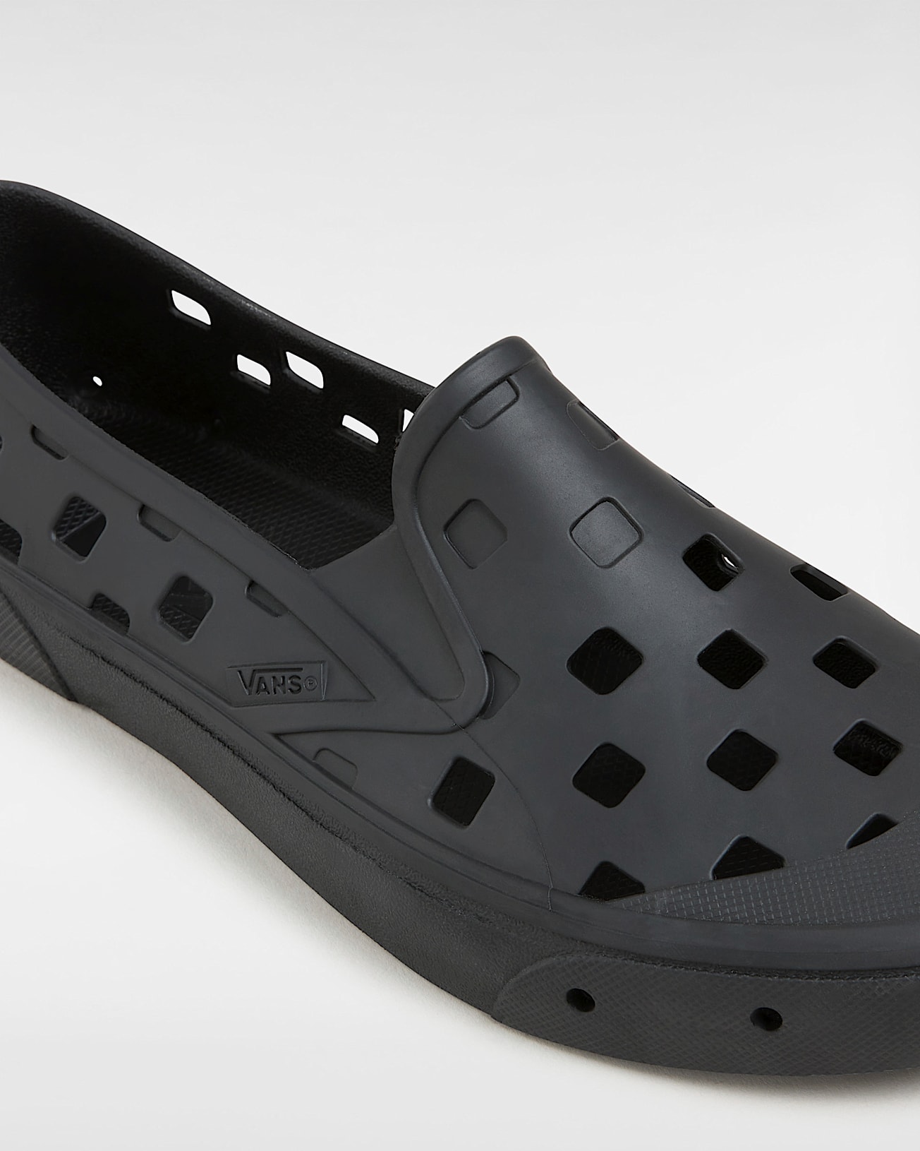 Chaussures SlipOn TRK VANS Noir ALT3