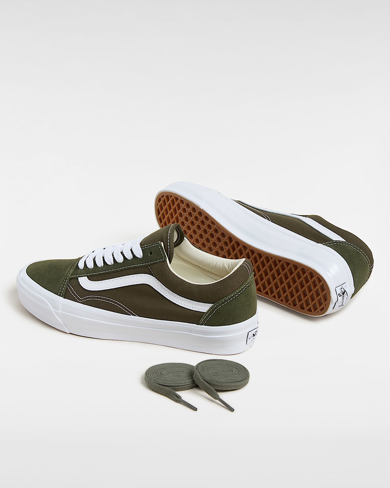 Chaussures Premium Old Skool VANS Vert ALT2