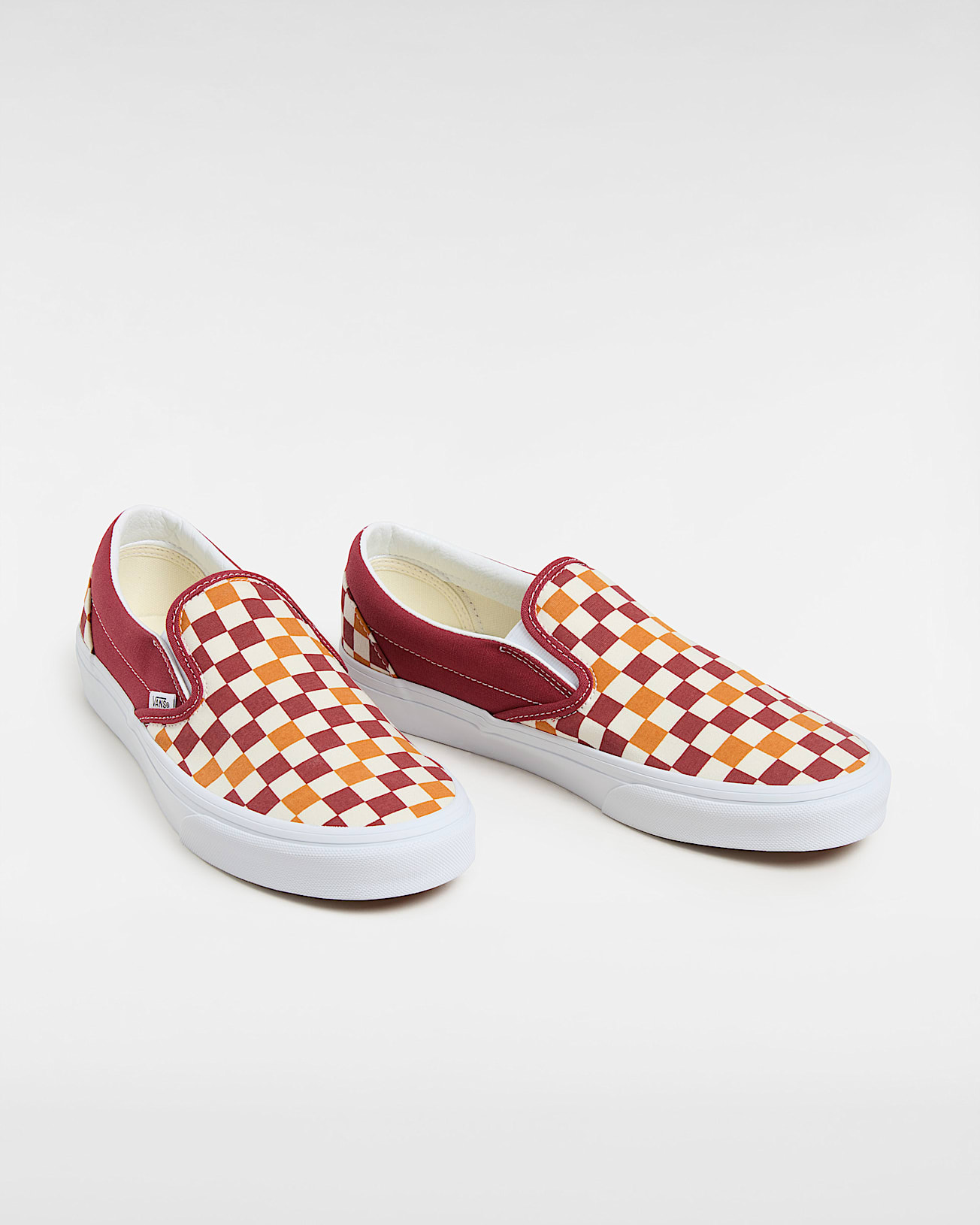 Chaussures Classic SlipOn VANS Rouge ALT1
