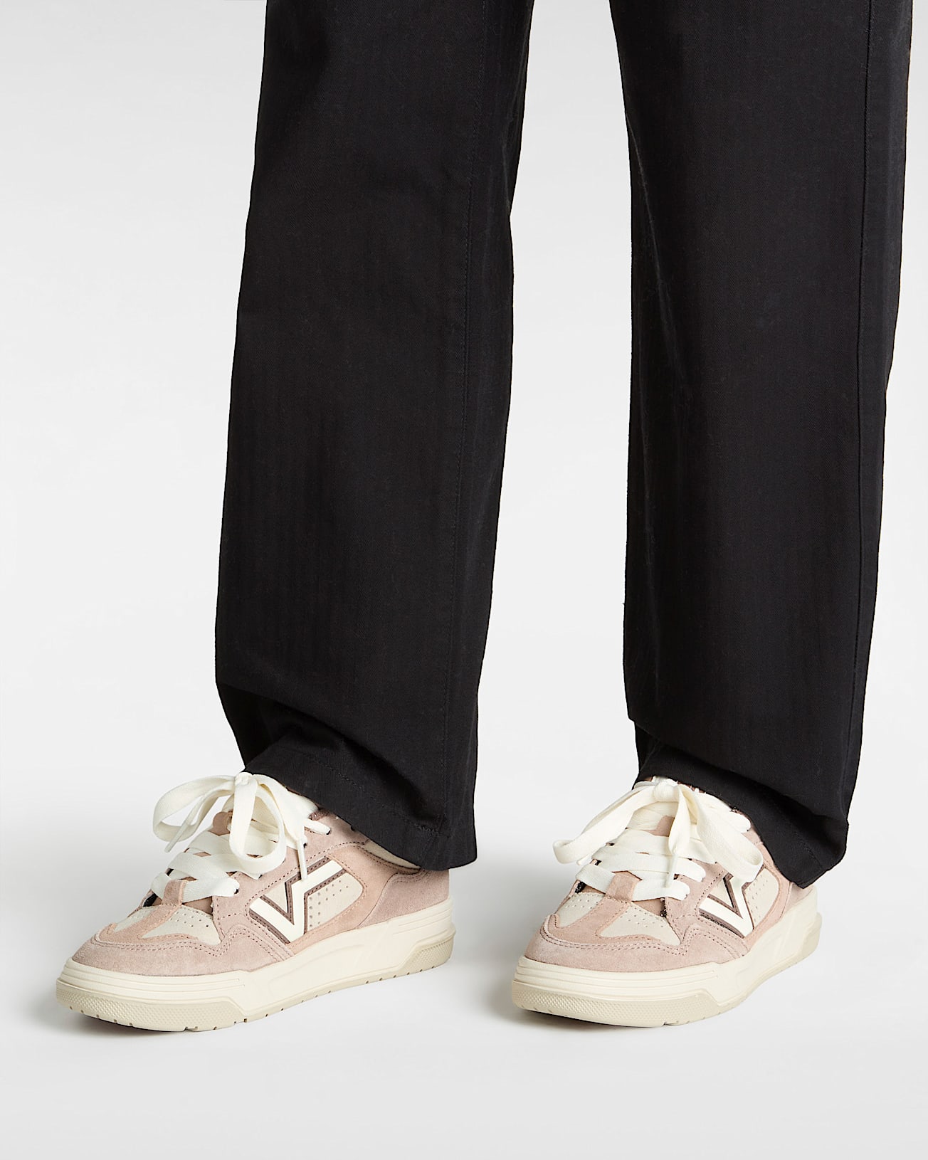 Chaussures Upland VANS Marron ALT4