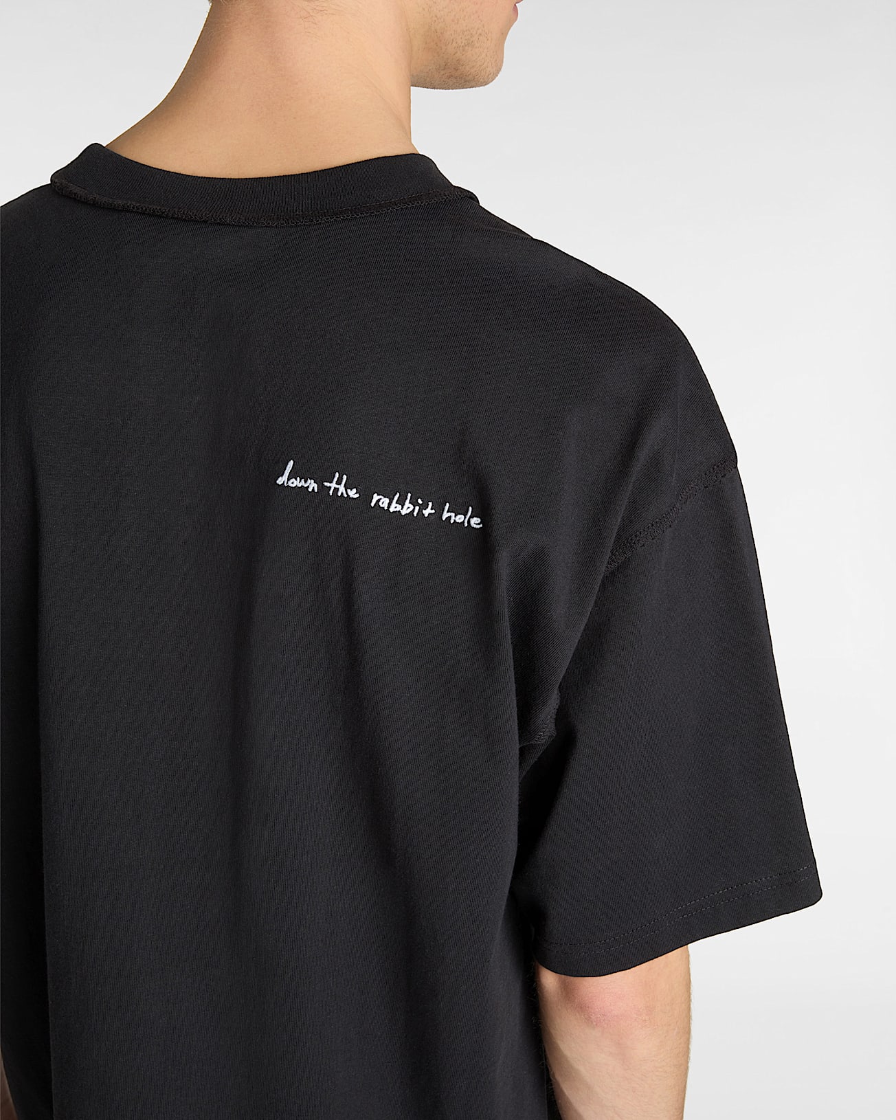 Premium Down the Rabbit Hole TShirt VANS Schwarz ALT6