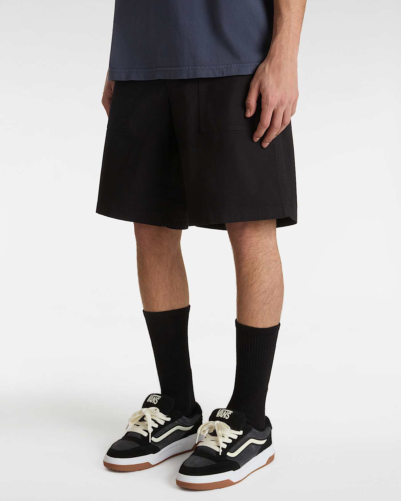 Short ample Fatigue VANS Noir ALT2
