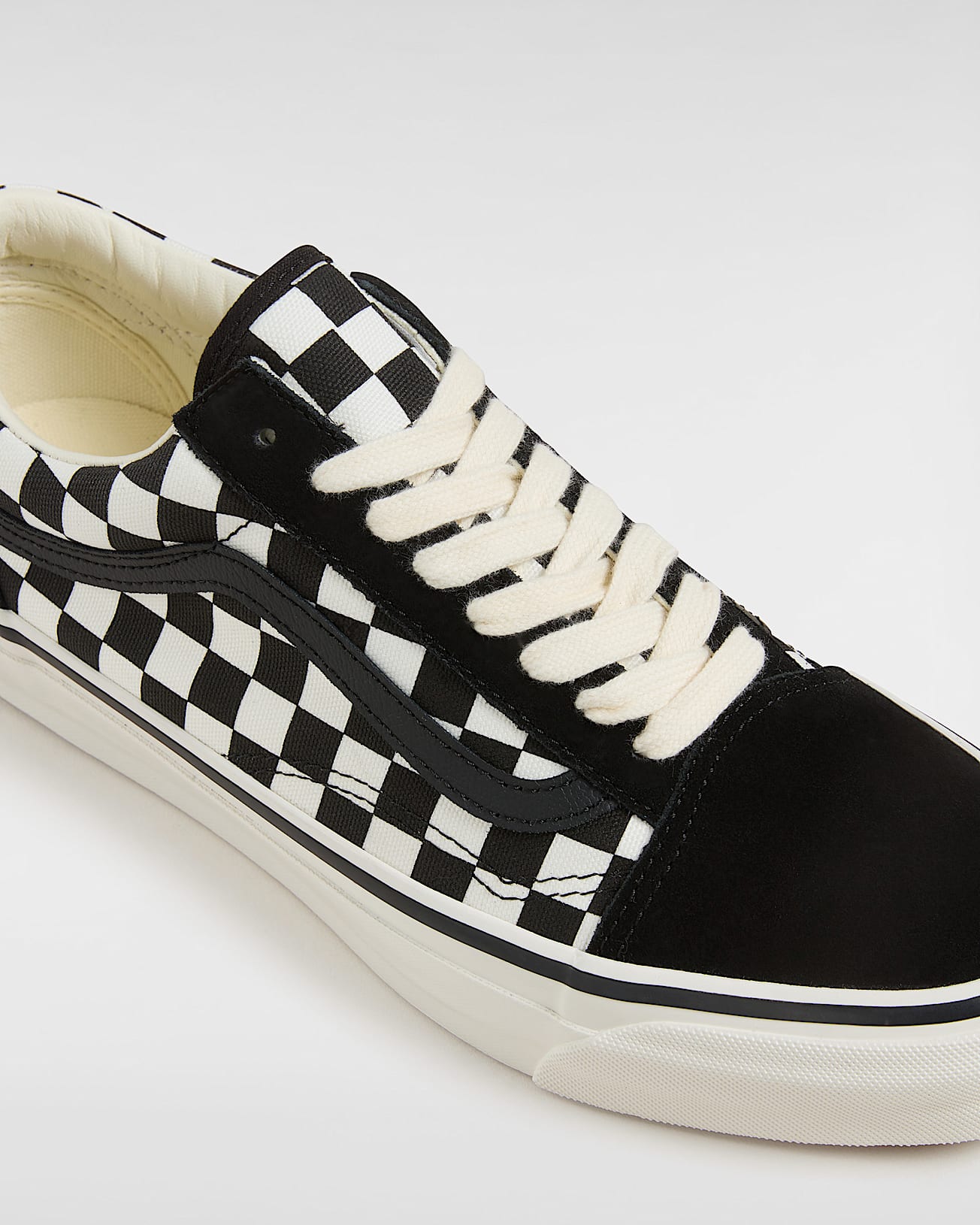 Zapatillas Premium Old Skool VANS Negro ALT5