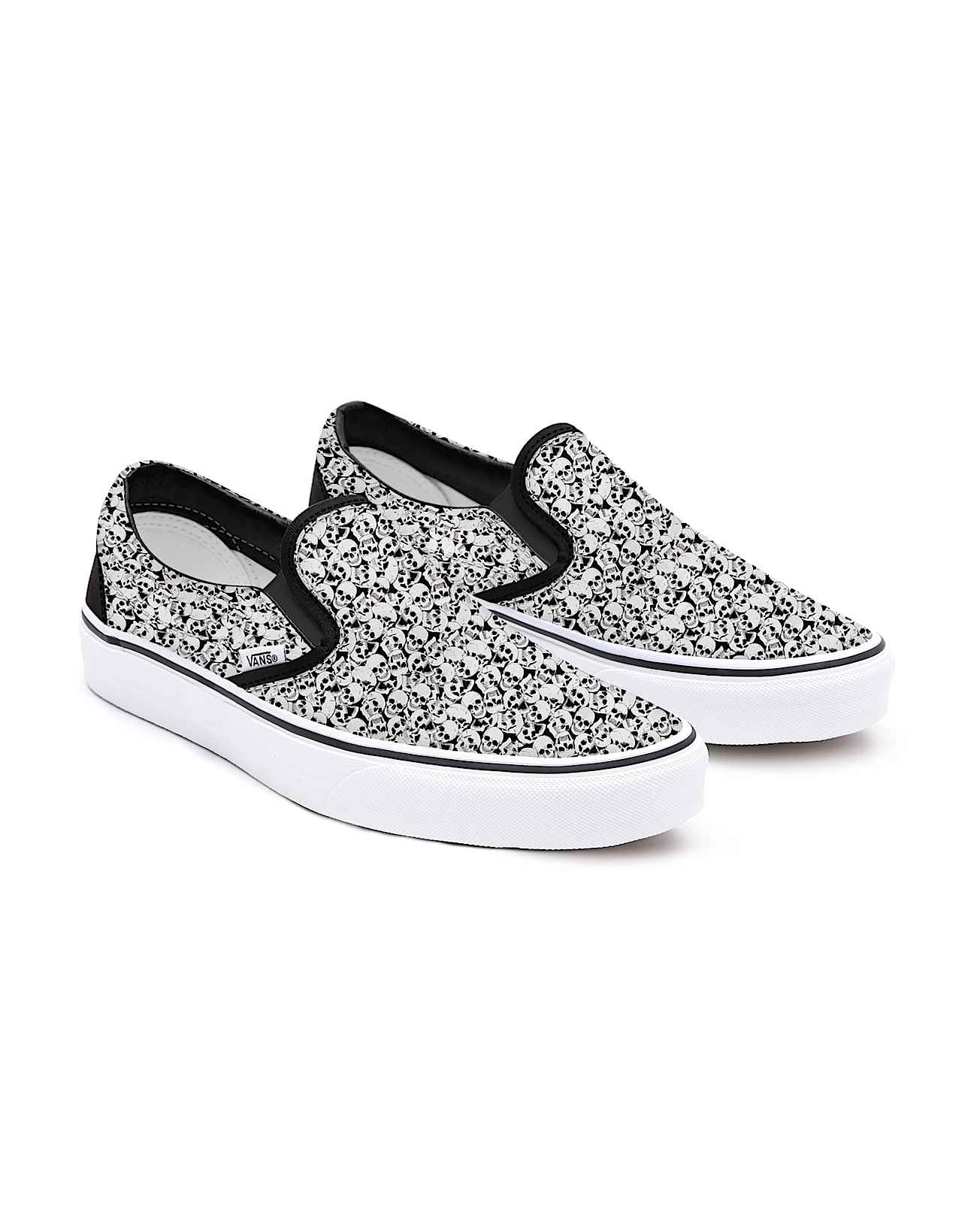 Personalisierbare Skulls SlipOn VANS Schwarz HERO