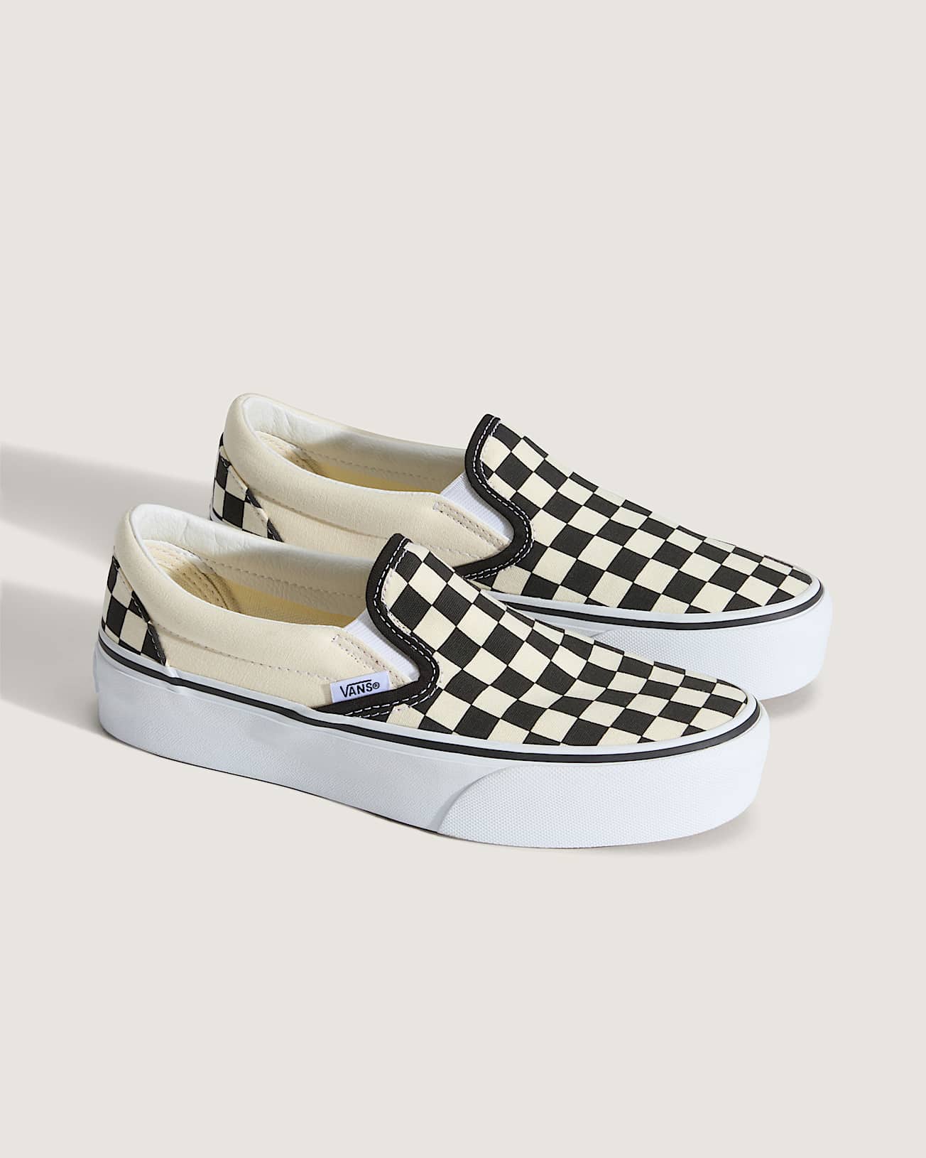 Chaussures SlipOn Platform VANS NoirBlanc ALT1