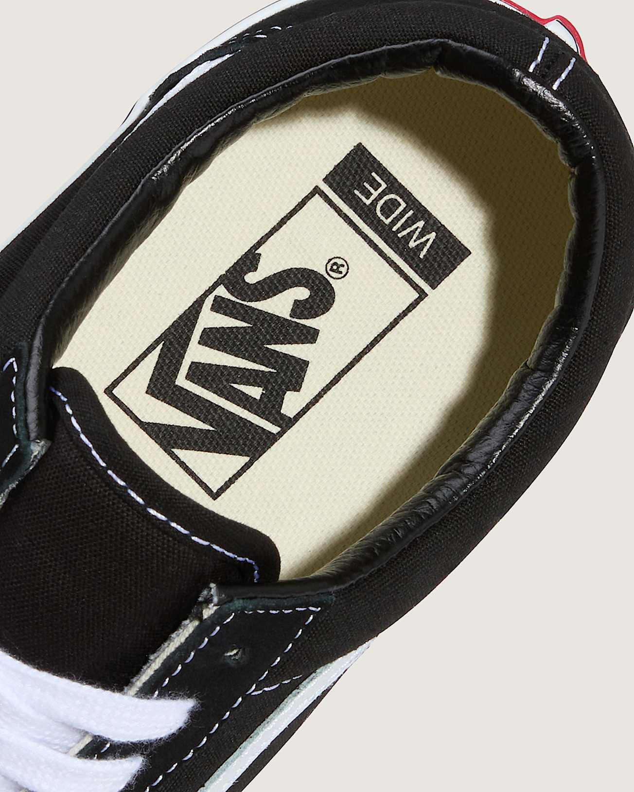 Old Skool Wide Fit Shoes VANS Black ALT6