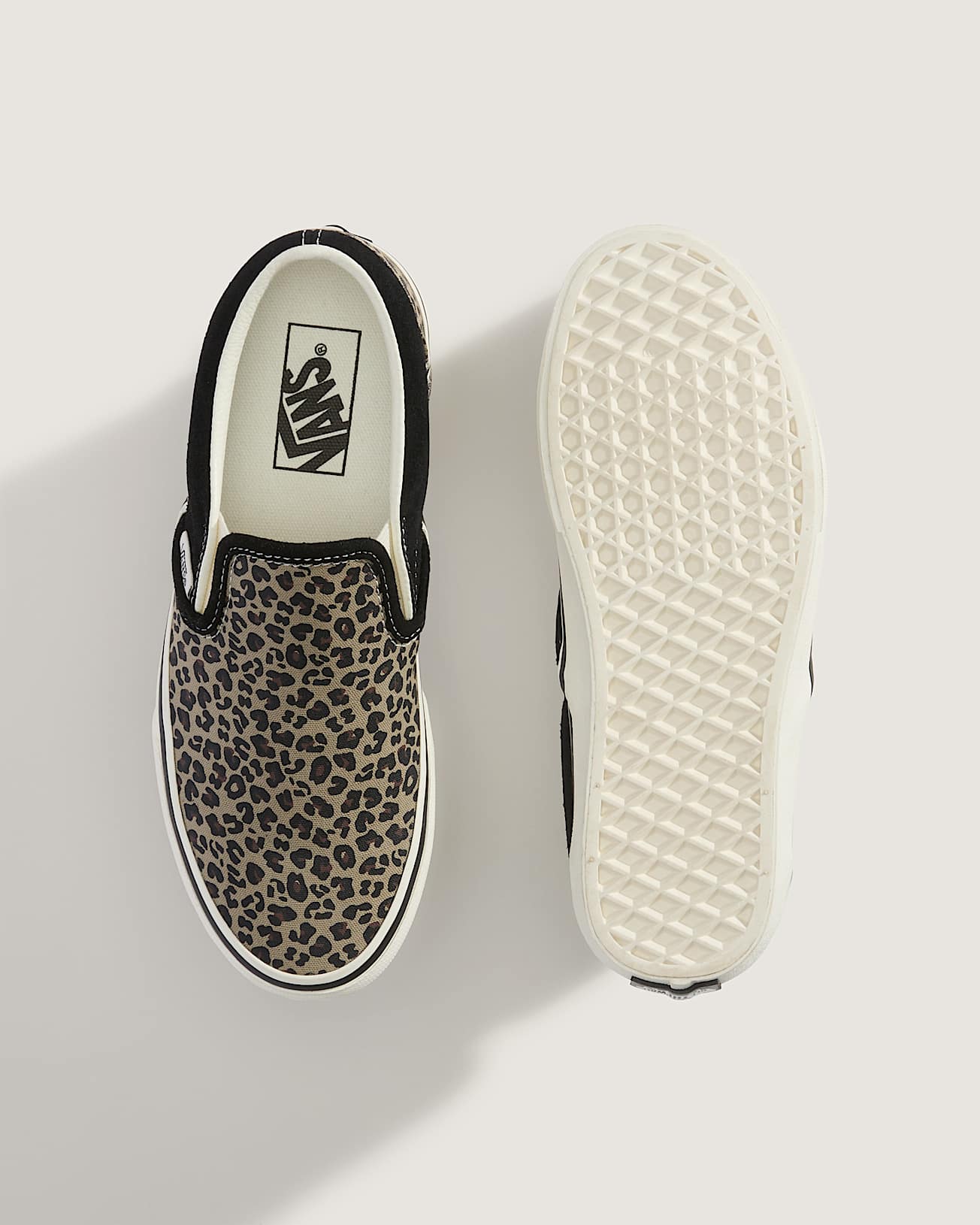 Chaussures Classic SlipOn VANS Noir ALT2