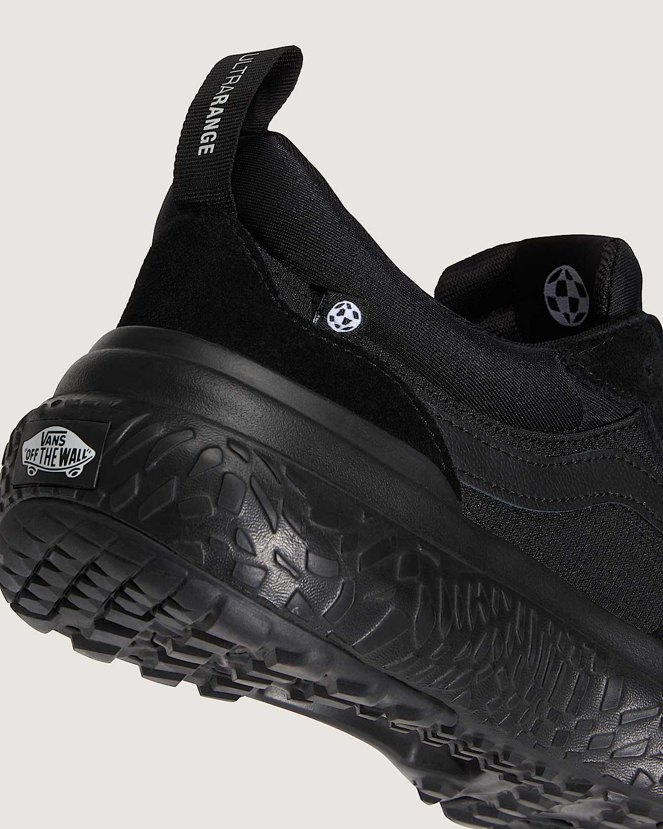 UltraRange Neo MTE Shoes VANS Black ALT7