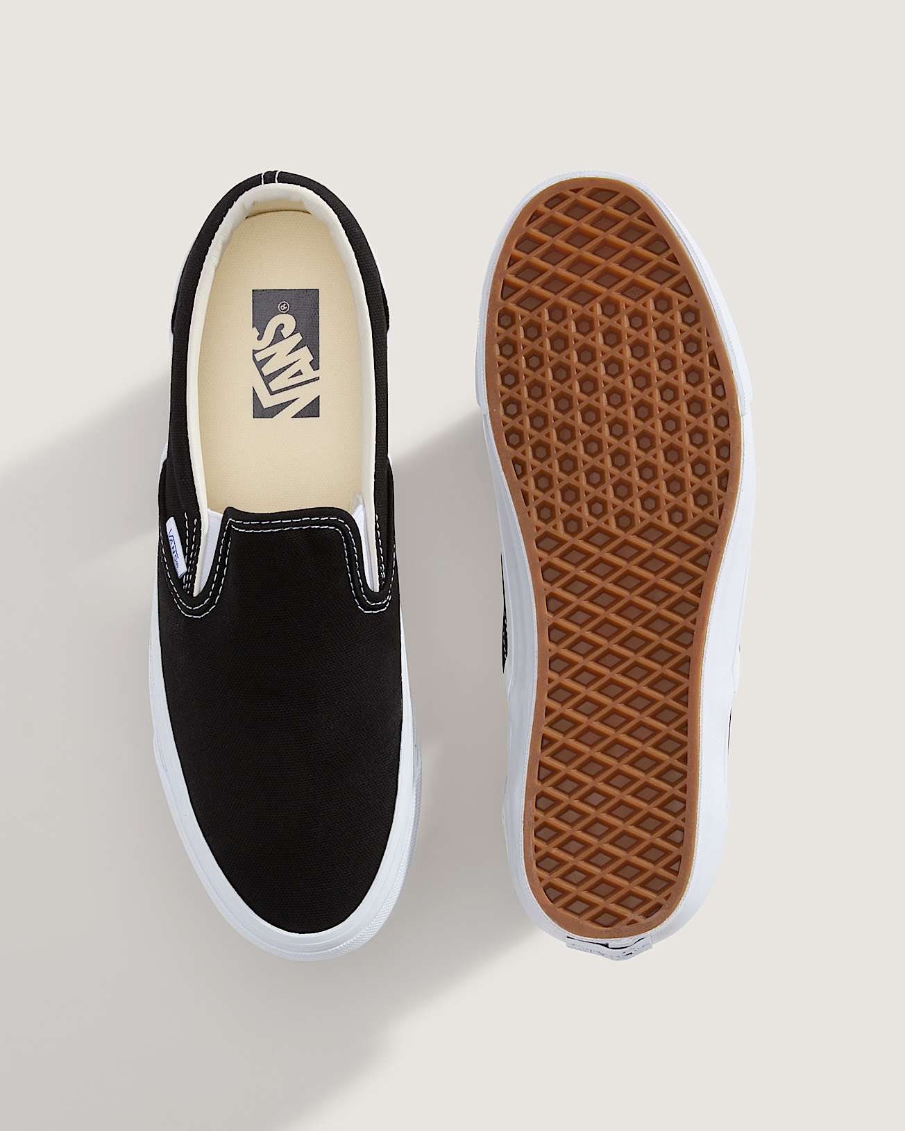 Chaussures Premium SlipOn 98 VANS Noir ALT2