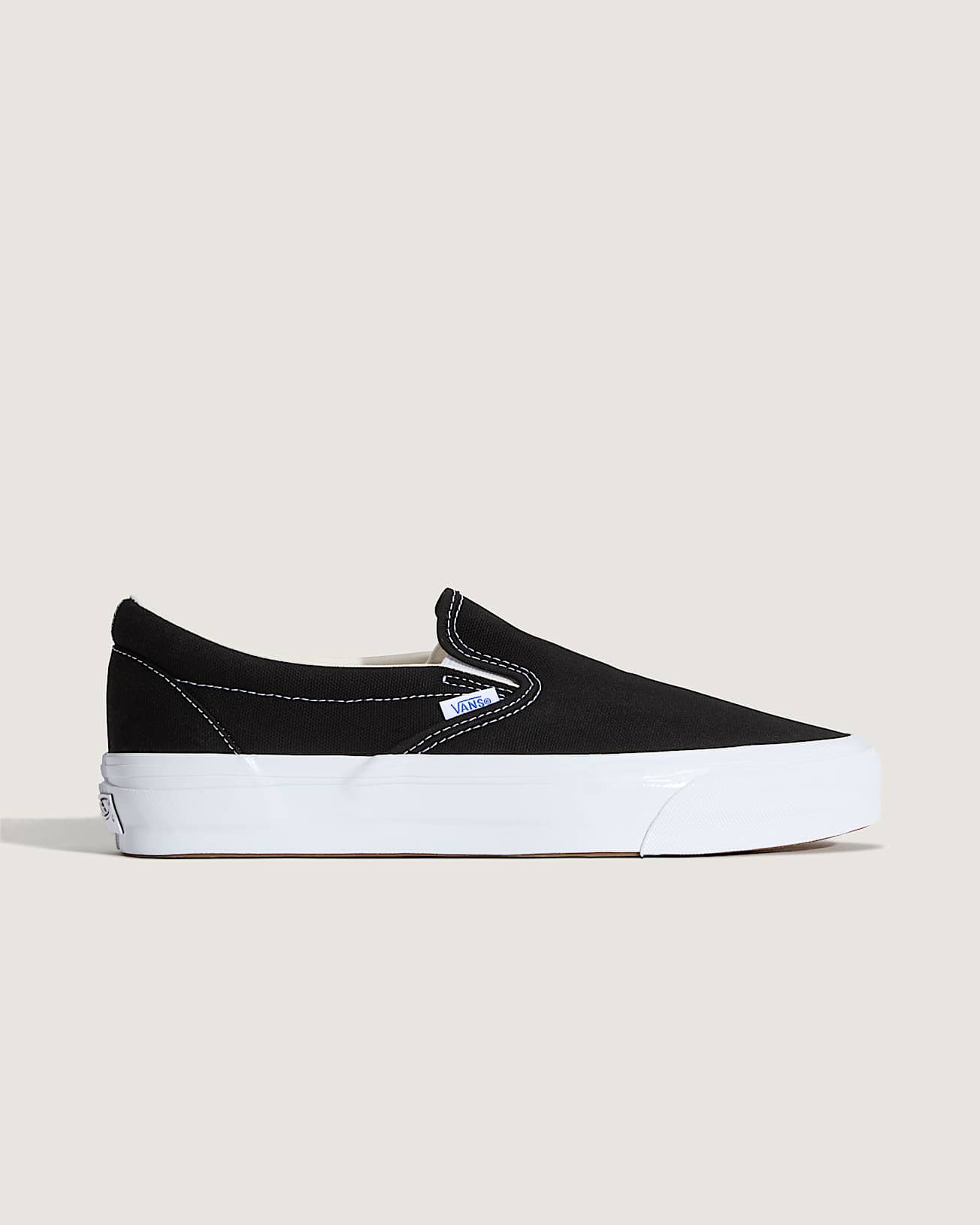 Chaussures Premium SlipOn 98 VANS Noir ALT5