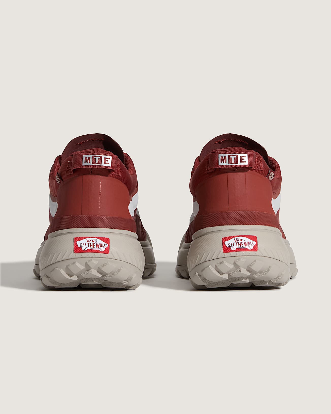 Crosspath Shoes VANS Red ALT3