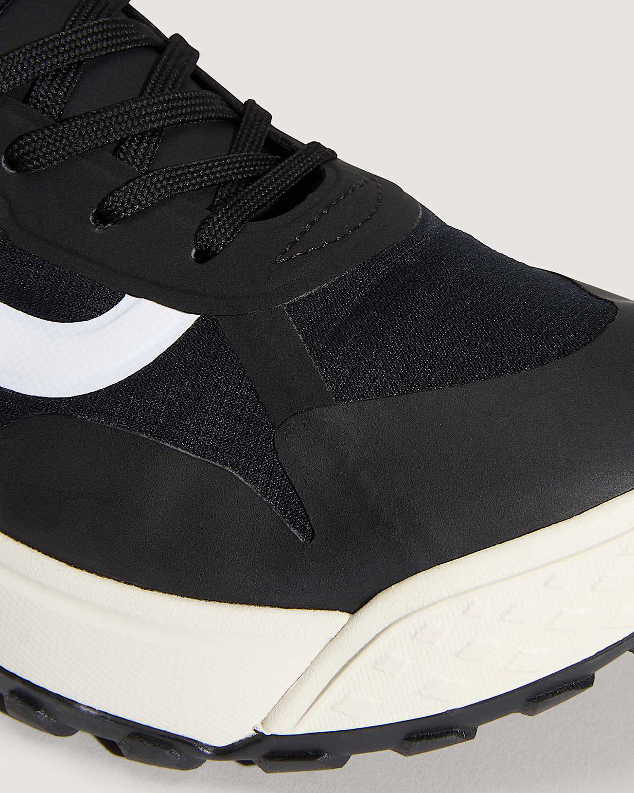 MTE Crosspath Schuhe VANS Schwarz ALT7