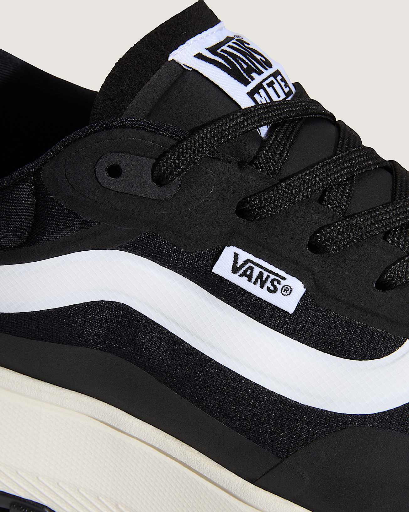 MTE Crosspath Schuhe VANS Schwarz ALT9