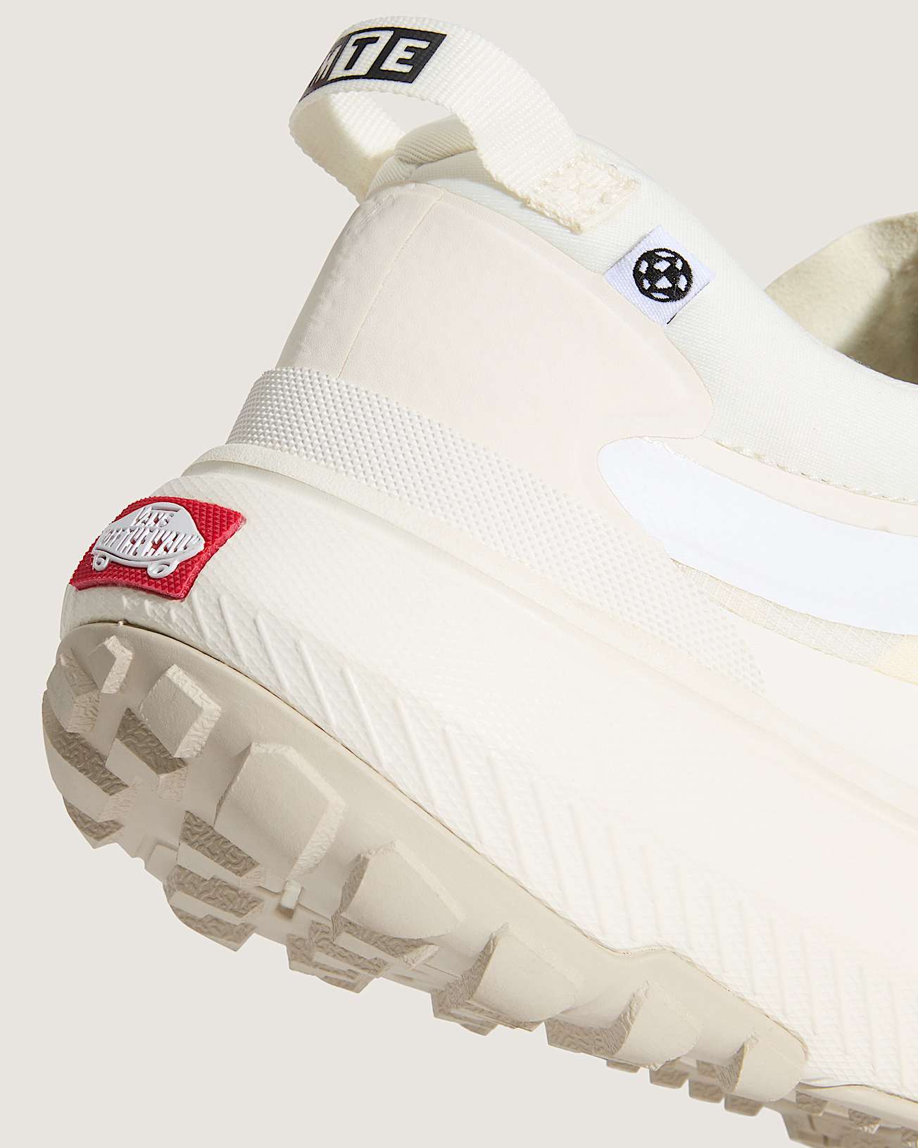 Scarpe MTE Crosspath VANS Bianco ALT8