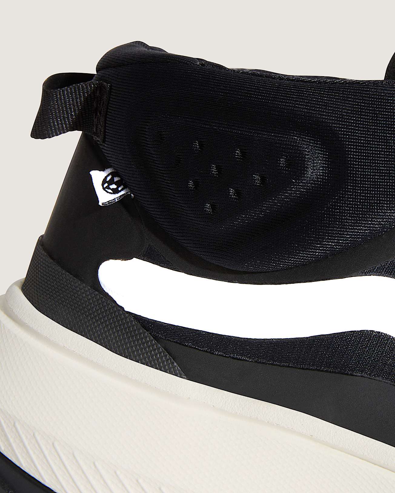 MTE Crosspath Mid Shoes VANS Black ALT9