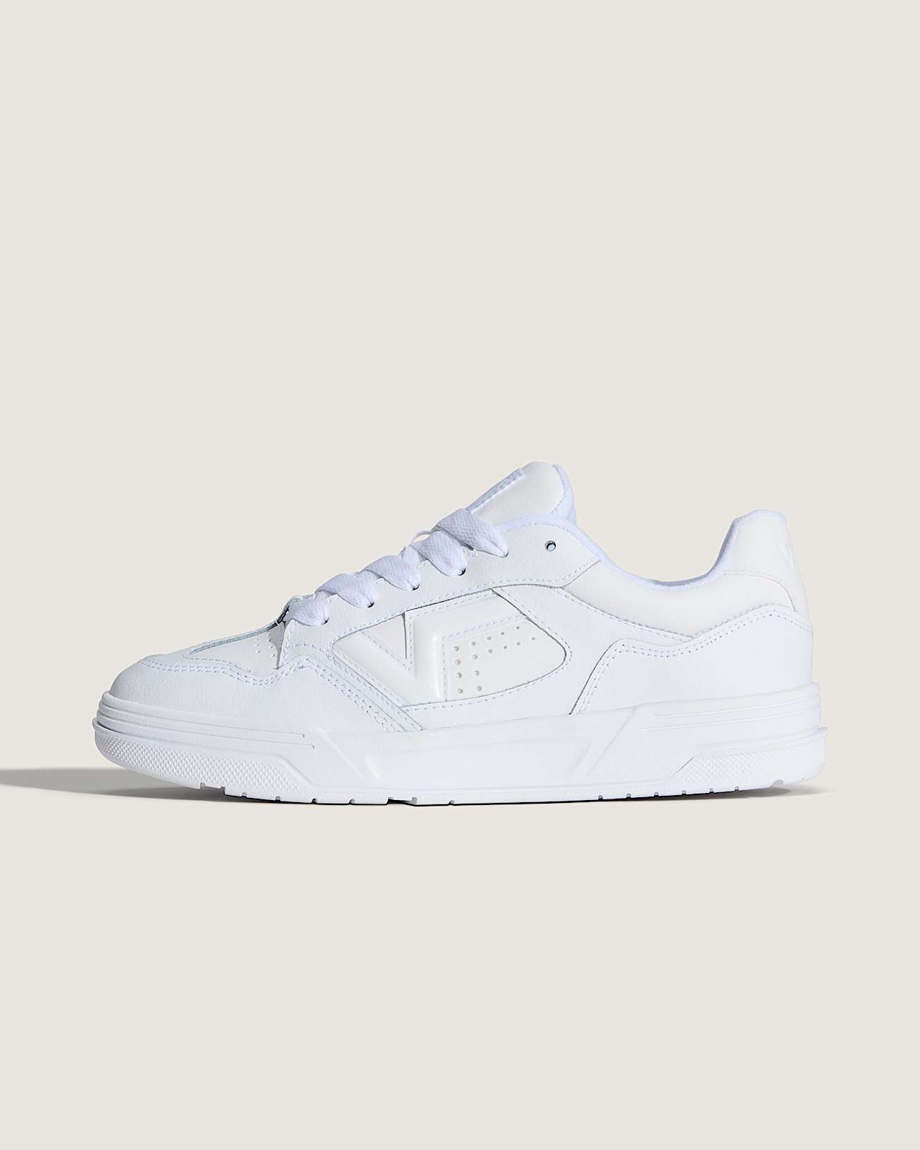 Upland Shoes VANS White HERO