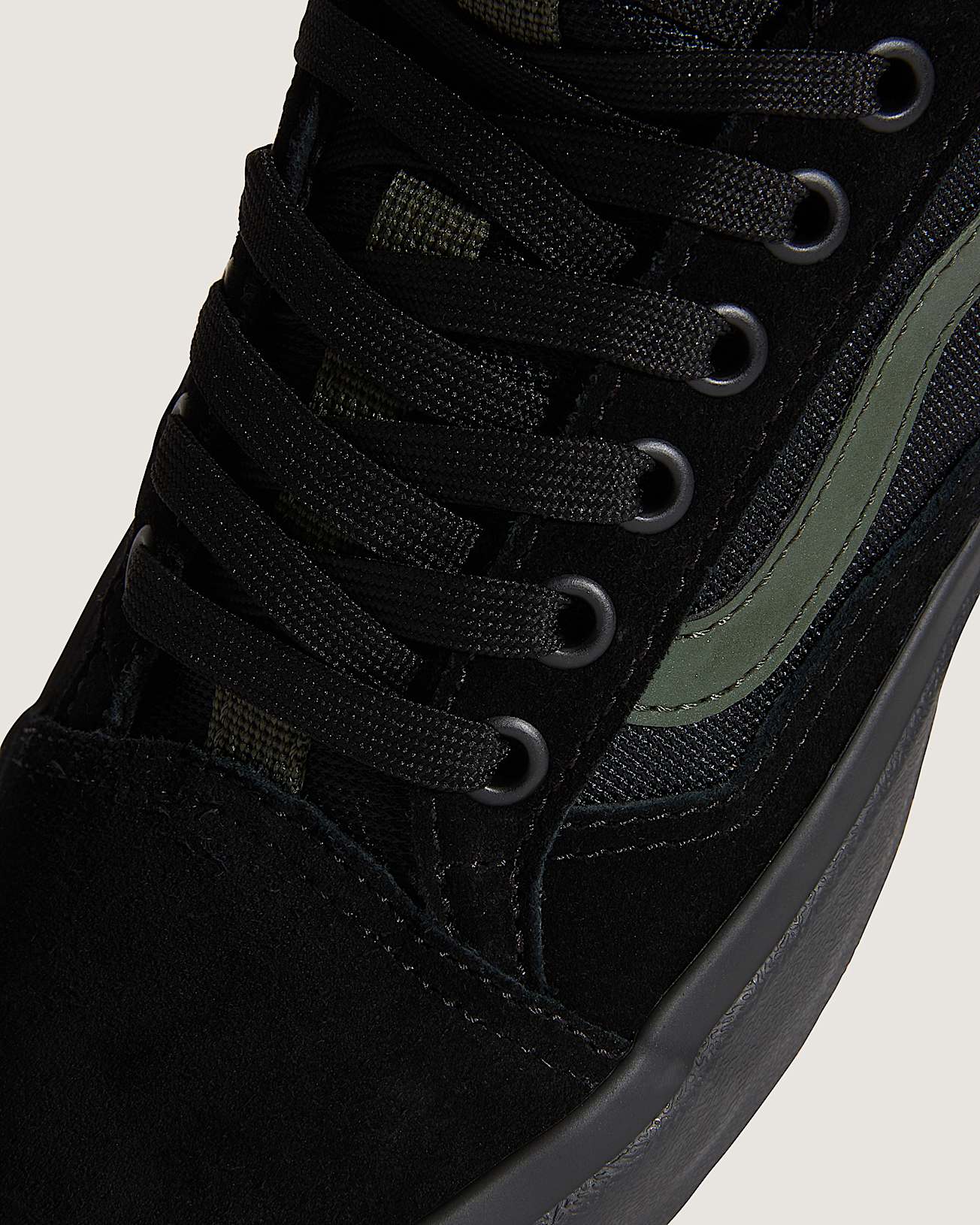 Skate Old Skool 36+ Shoe by Atiba Jefferson - 6