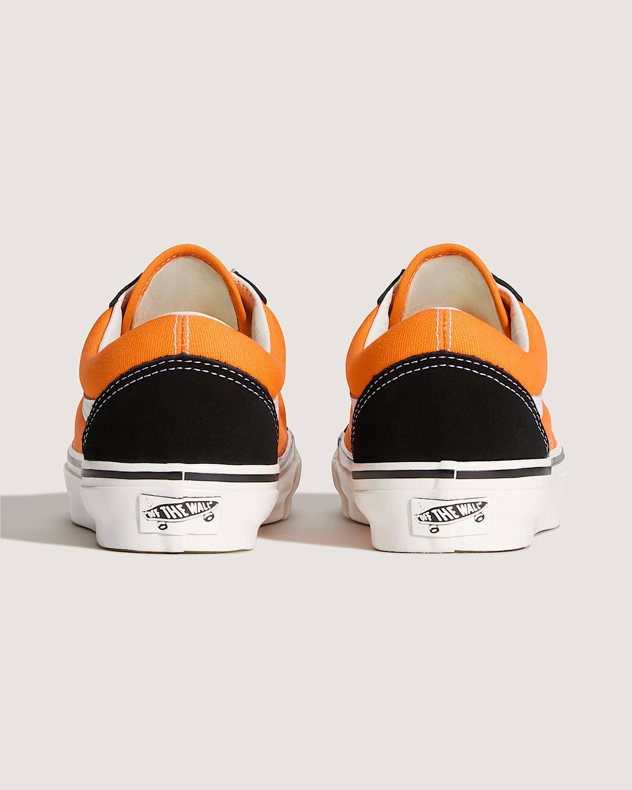 Zapatillas Premium Old Skool VANS Negro ALT3