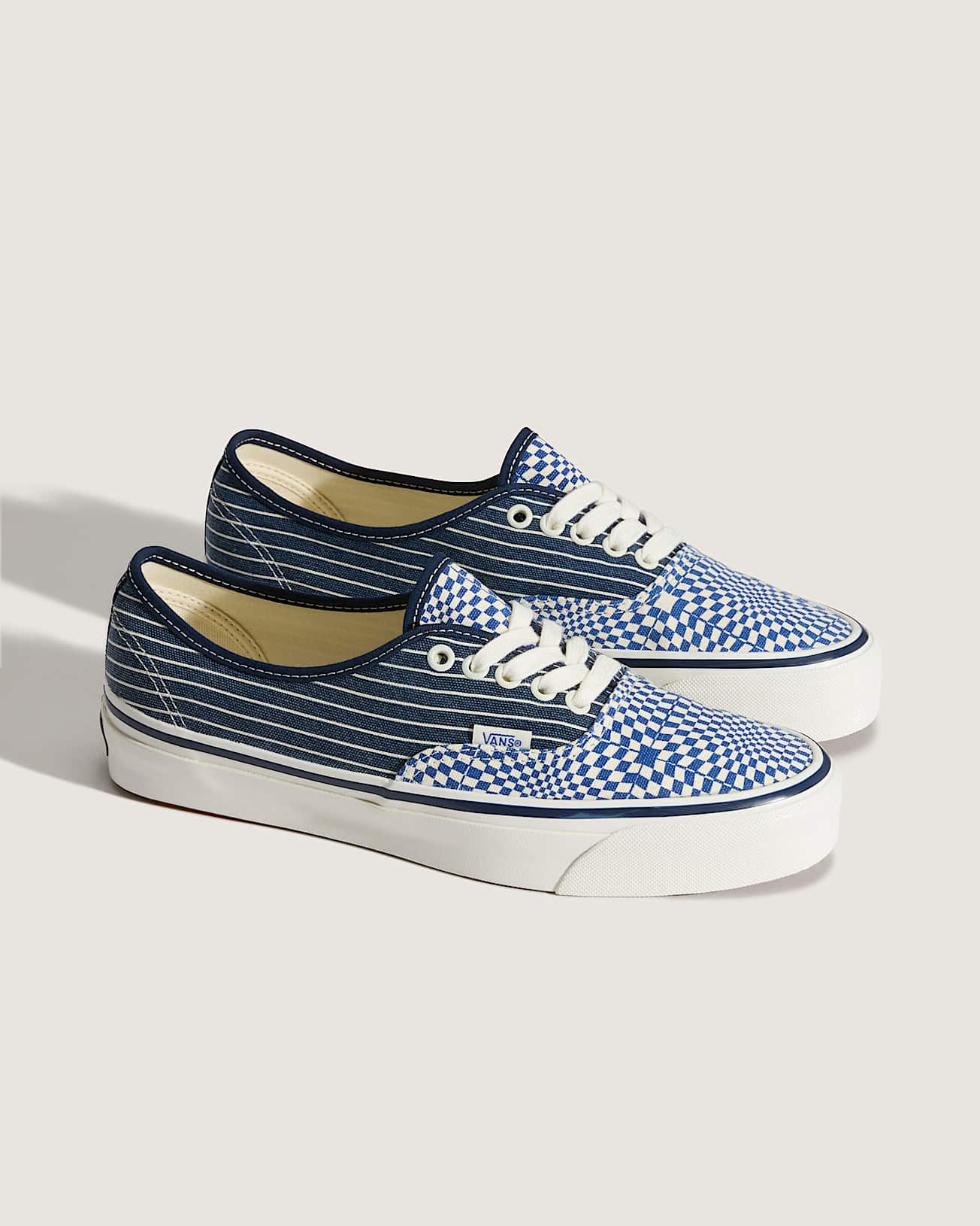 Premium Authentic Schuhe VANS Multicolour ALT1