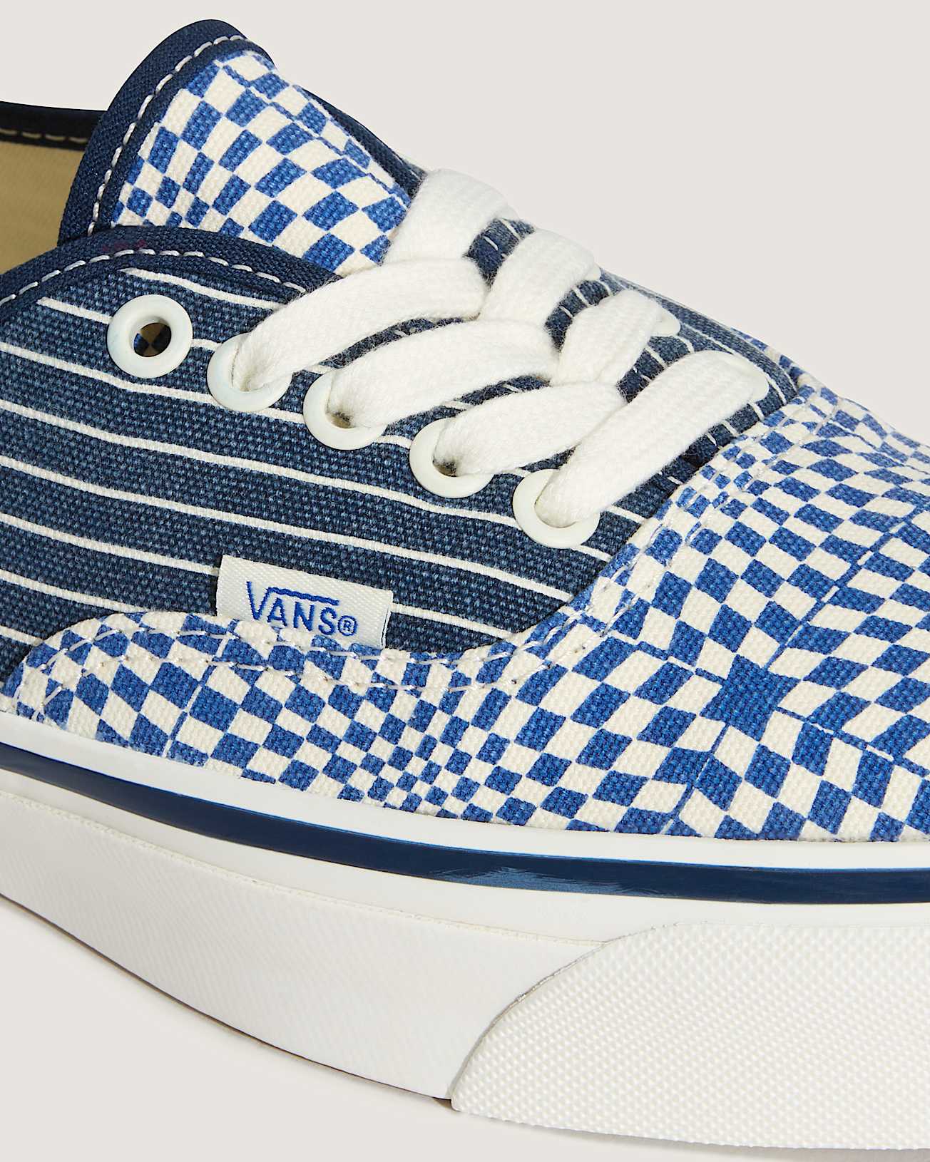 Premium Authentic Schuhe VANS Multicolour ALT6