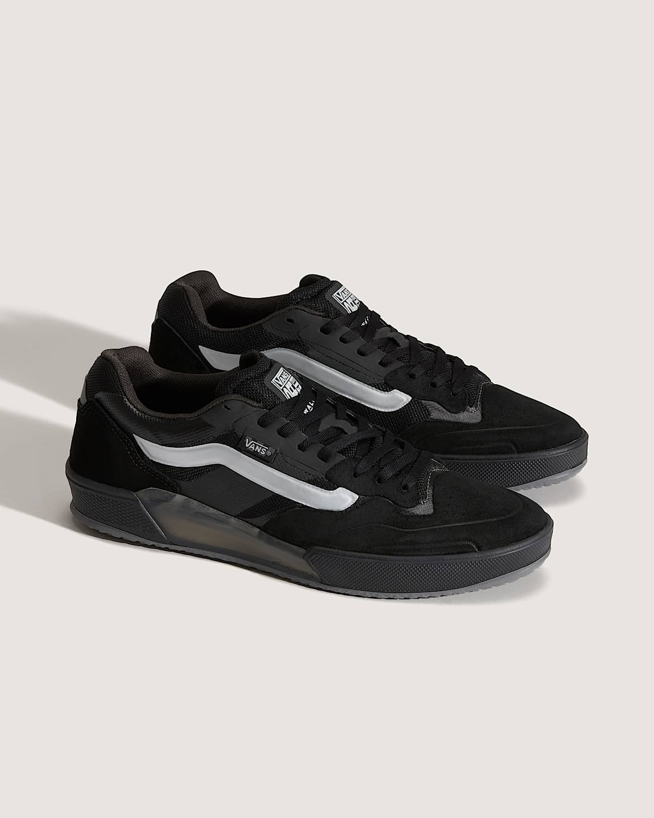 Skate Ave 20 Schuhe VANS Schwarz ALT1