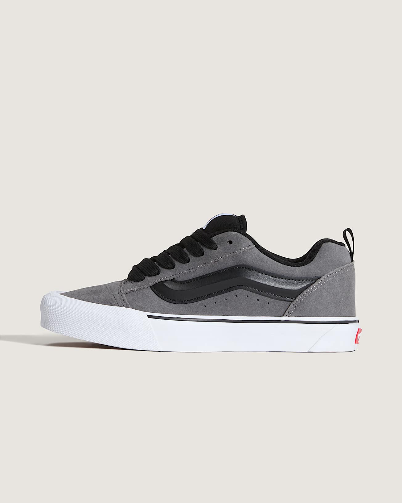 Chaussures Knu Skool VANS Gris HERO