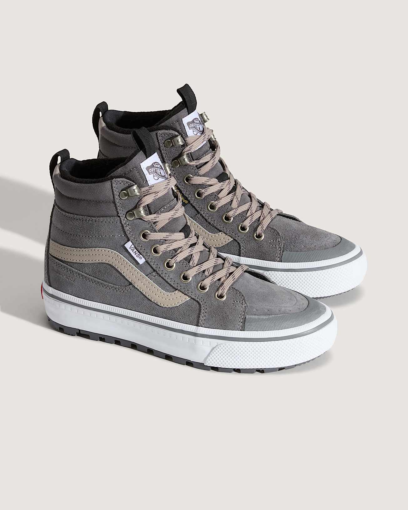 Sk8-Hi Waterproof Insulated Shoes - 2
