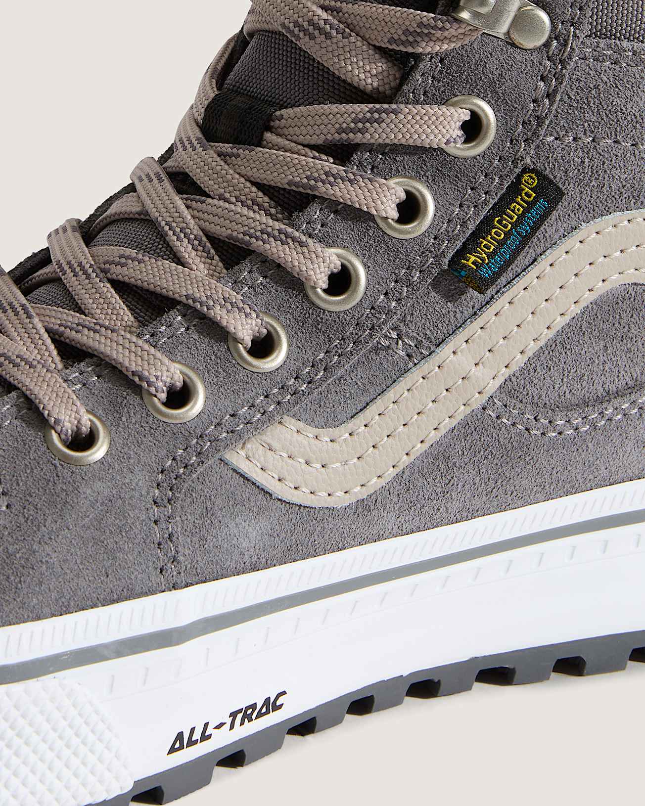 Sk8-Hi Waterproof Insulated Shoes - 9