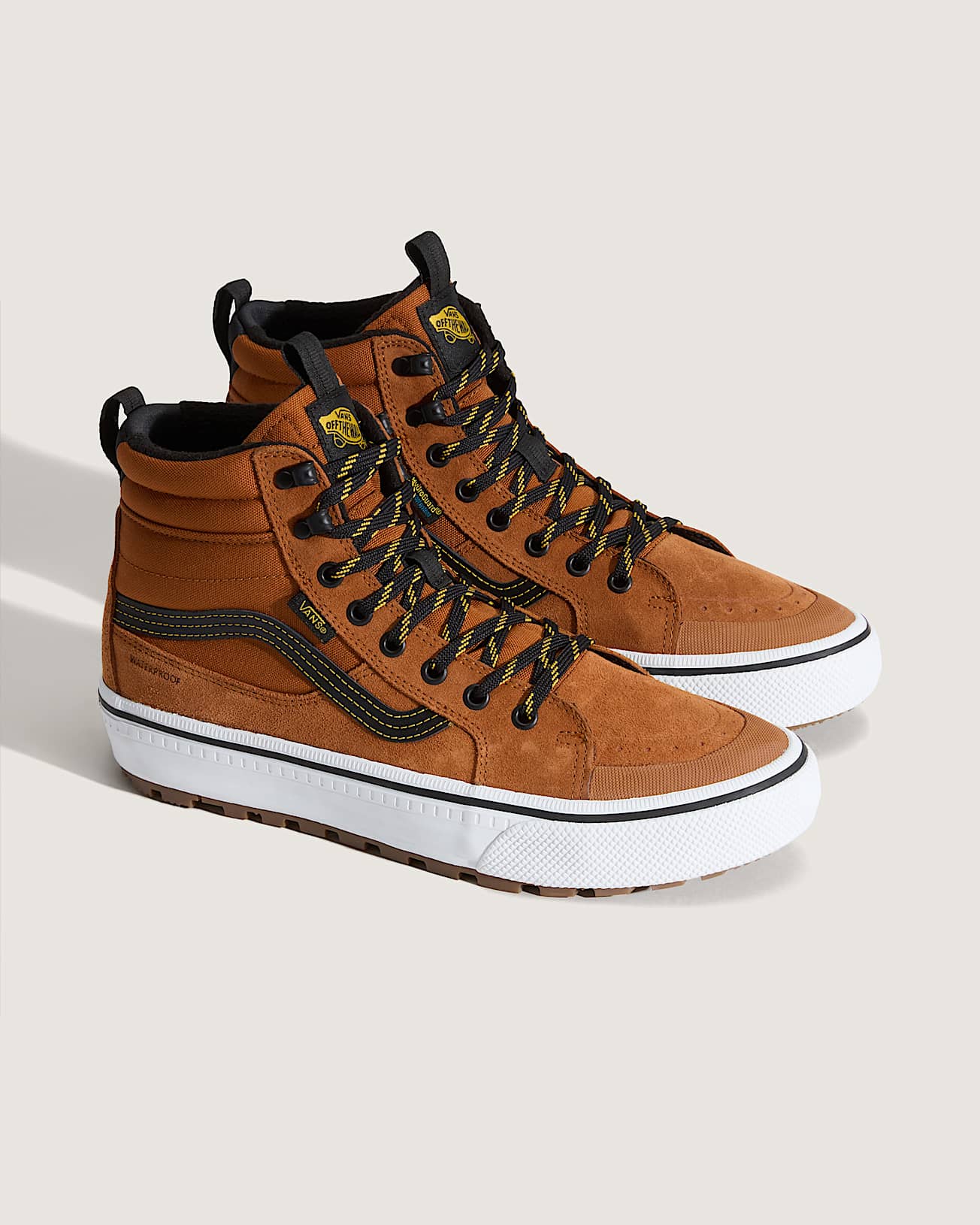 Ocieplane buty Sk8Hi Waterproof VANS PomaraczowyBrzowy ALT1