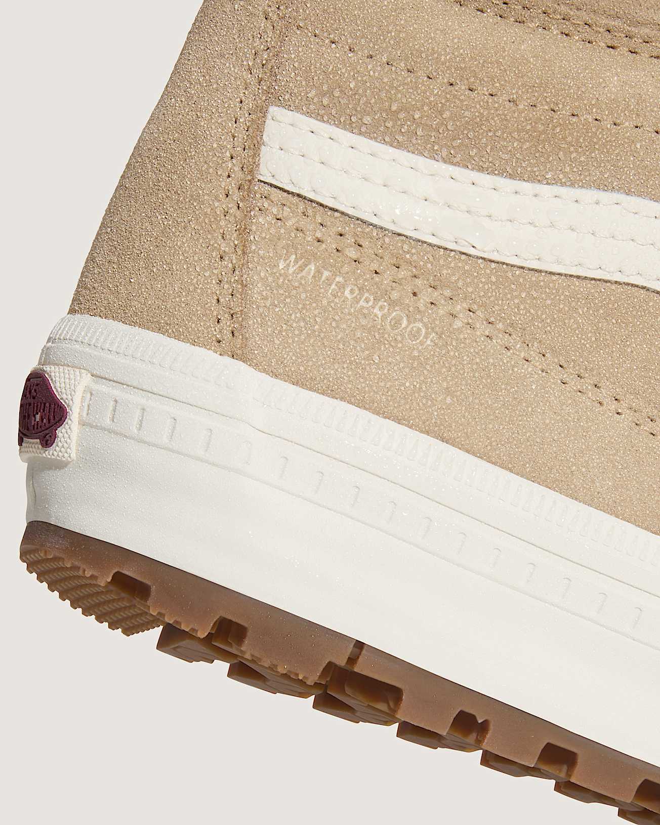Sk8-Hi Waterproof Insulated Shoes - 9