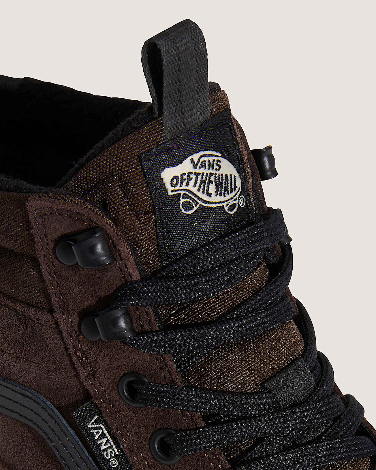 Sk8-Hi Waterproof Insulated Shoes - 5