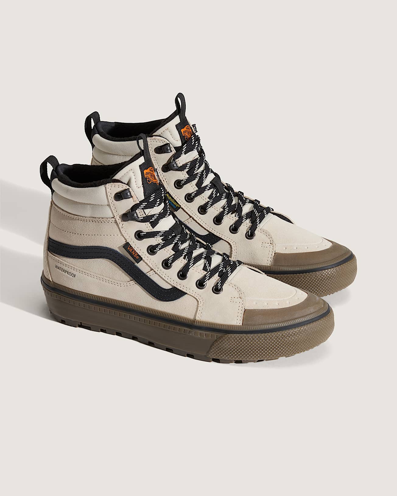 Chaussures isolantes impermables Sk8Hi VANS Blanc ALT1