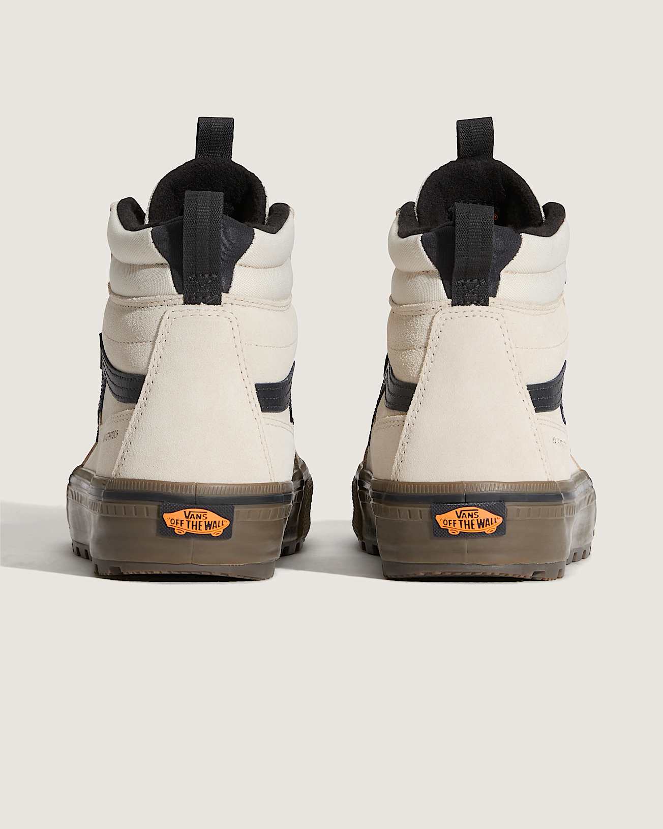 Chaussures isolantes impermables Sk8Hi VANS Blanc ALT3