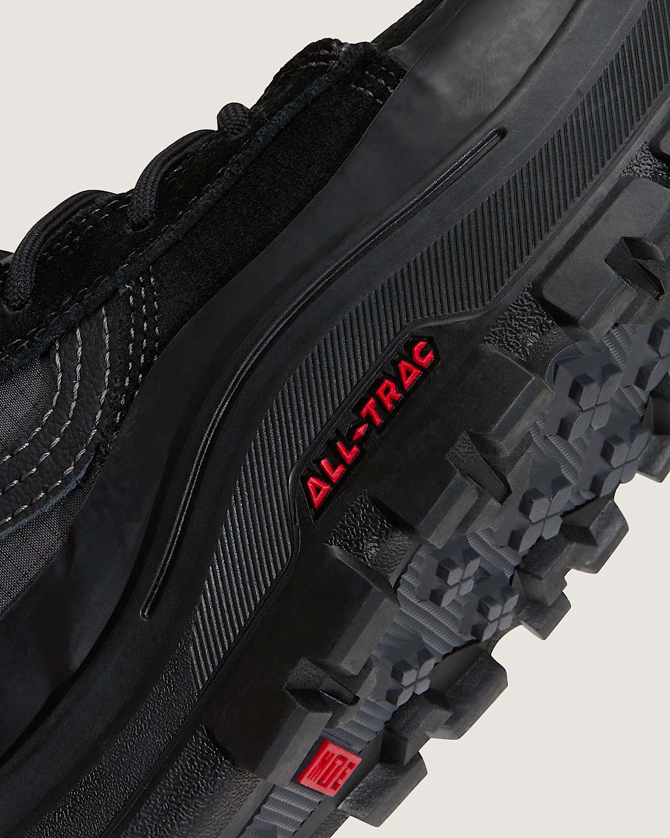 Scarpe con isolamento Sk8Hi GORETEX VANS Nero ALT9