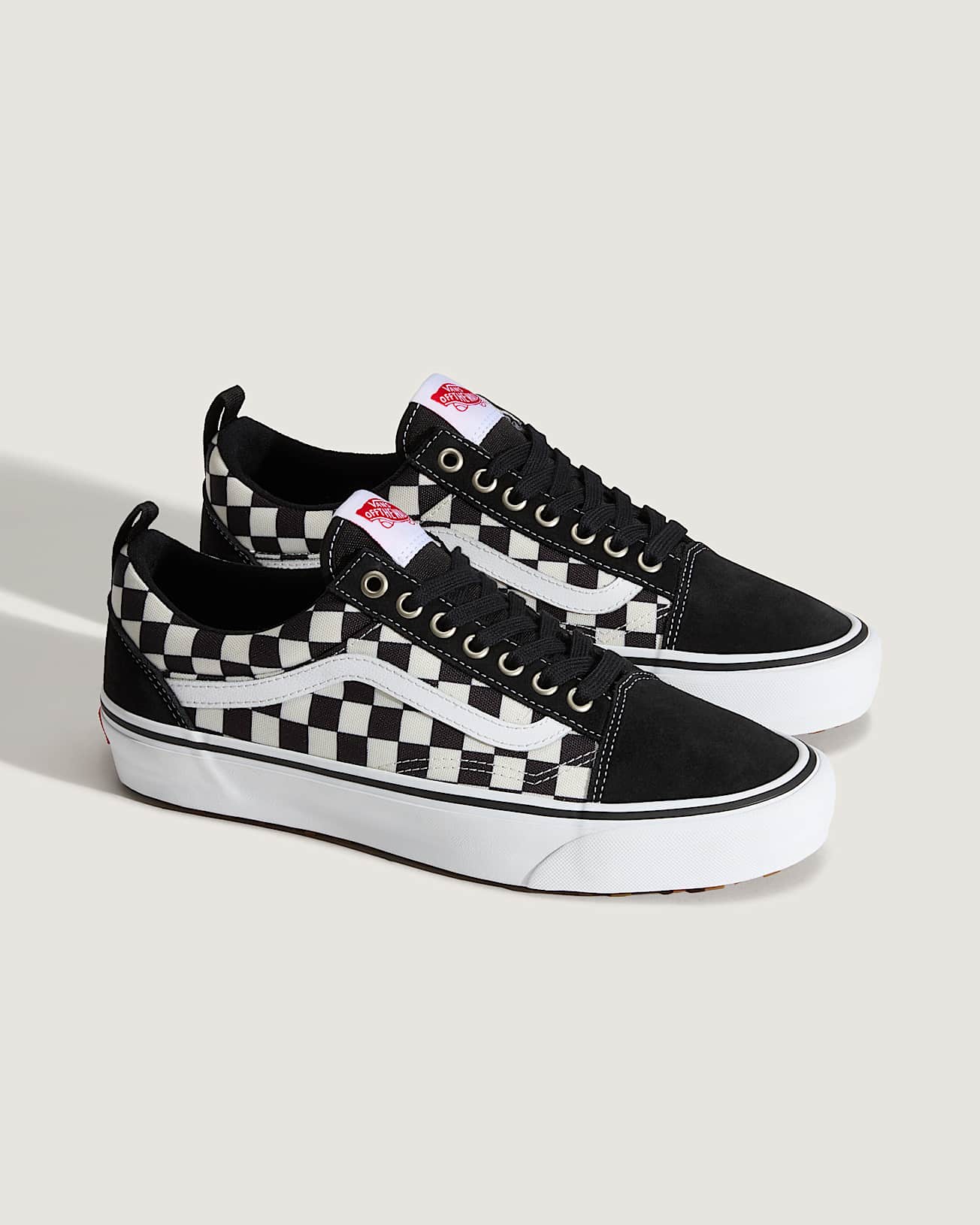 Zapatillas Old Skool Insulated VANS NegroBlanco ALT1