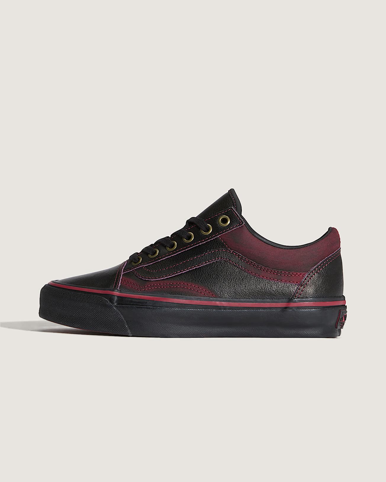 Chaussures Premium Old Skool Tania VANS Rouge HERO