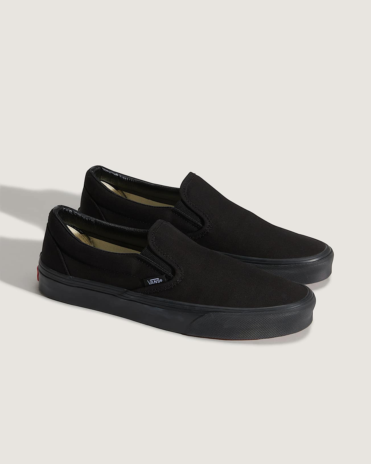 Chaussures Classic SlipOn VANS Noir ALT1