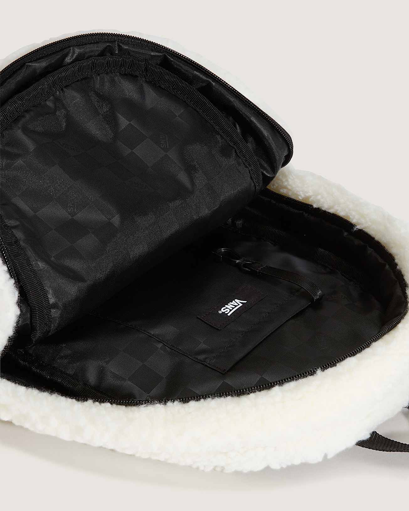 Pile Old Skool MiniRucksack VANS Wei ALT3