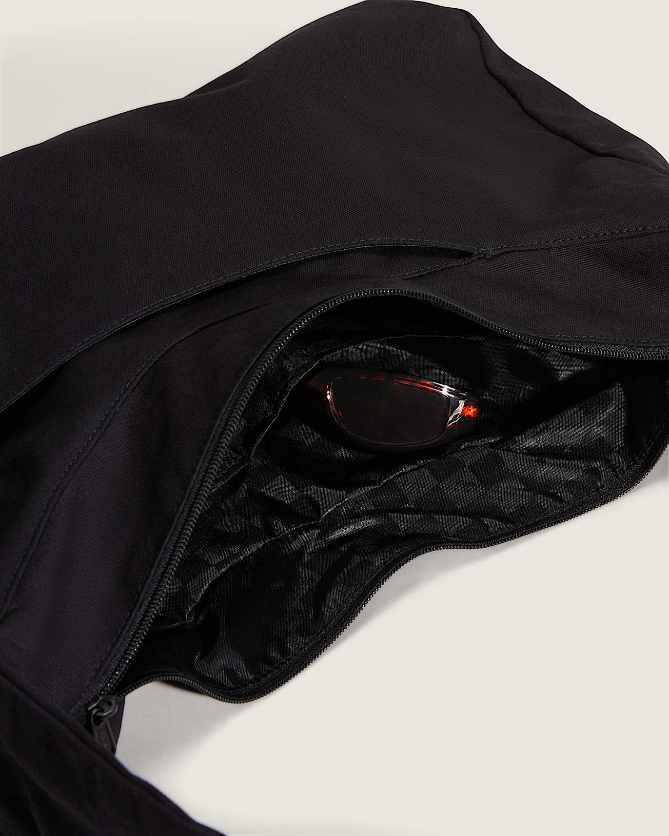 Gotsman Messenger Umhngetasche VANS Schwarz ALT2