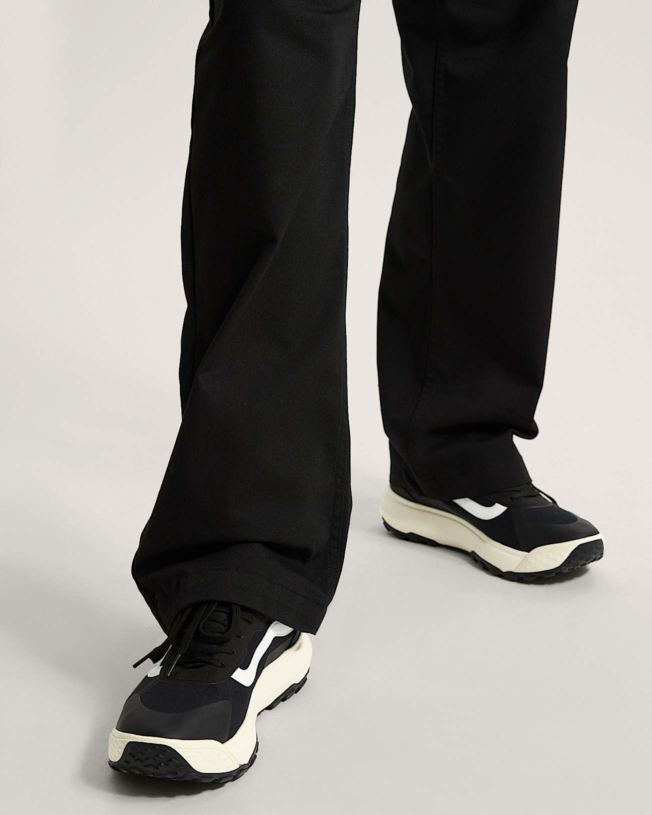 MTE Crosspath Schuhe VANS Schwarz ALT4