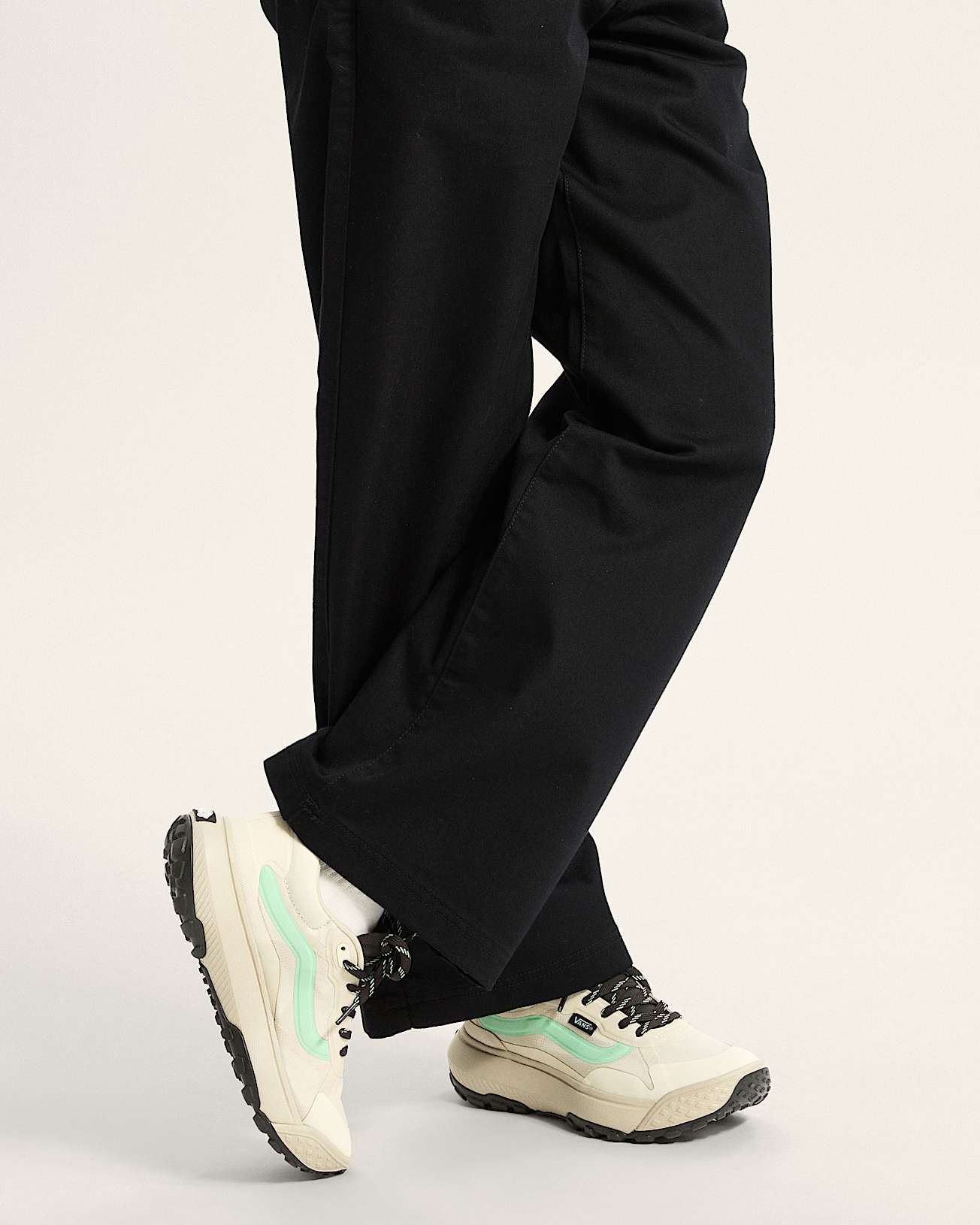 Scarpe Crosspath VANS Bianco ALT4