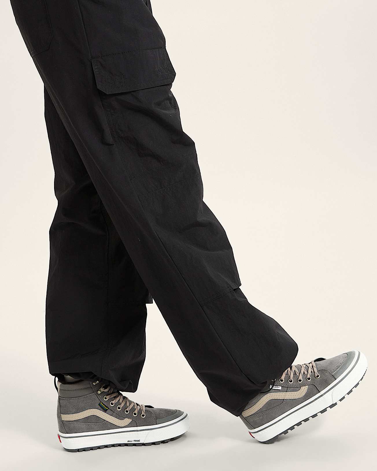 Sk8-Hi Waterproof Insulated Shoes - 5