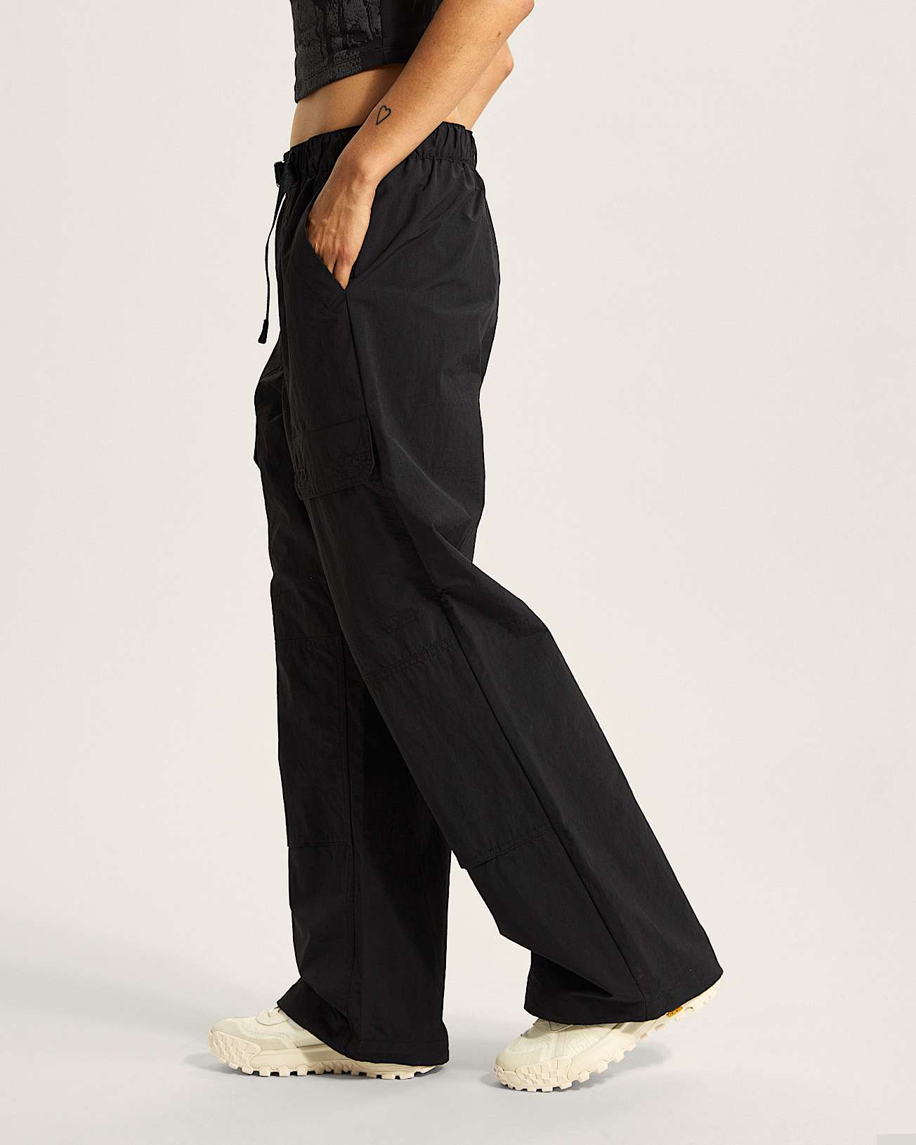 MTE Trek Guide Hose VANS Schwarz ALT4